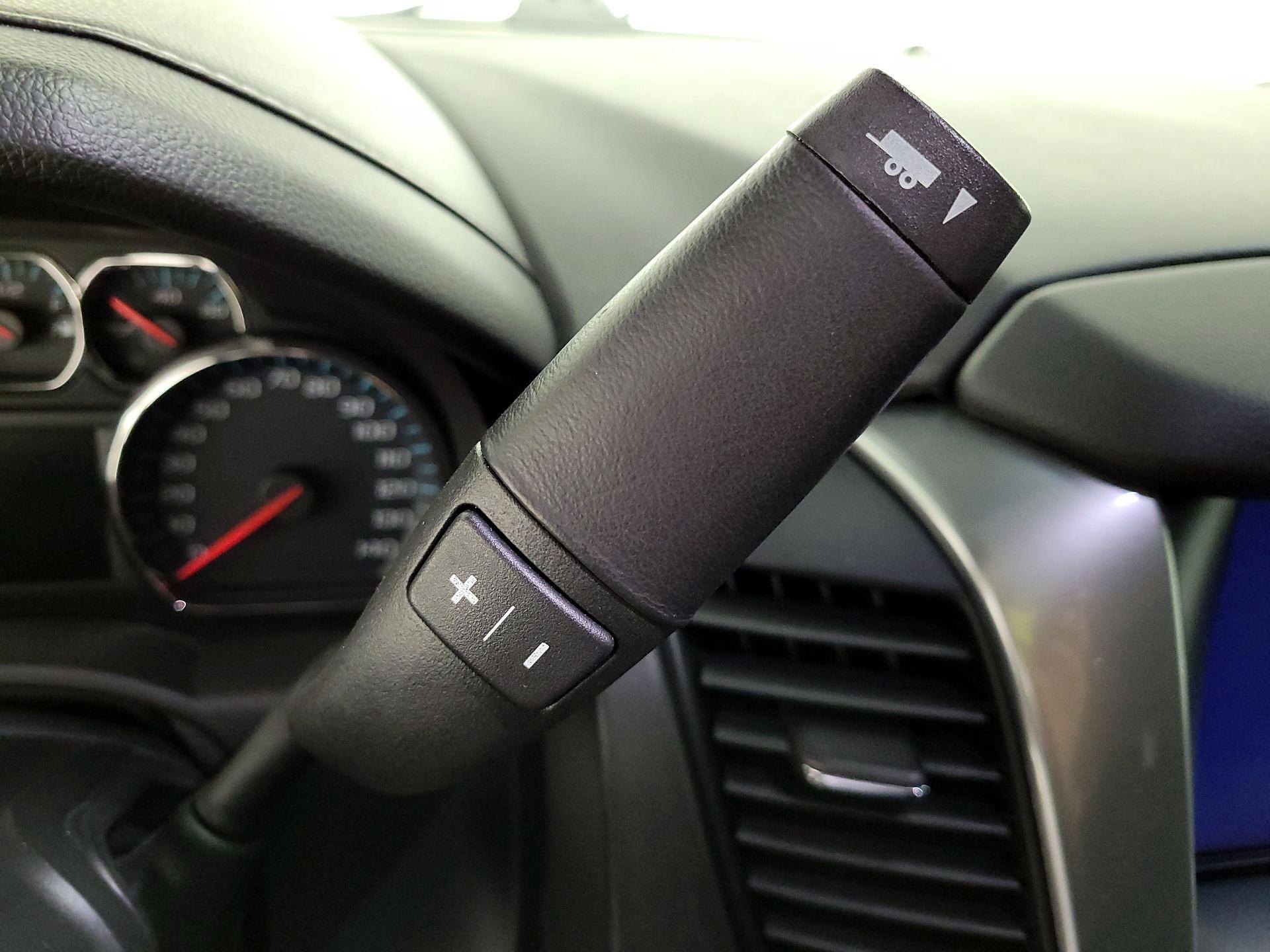 Thumbnail: 2020 Chevrolet Tahoe - 18