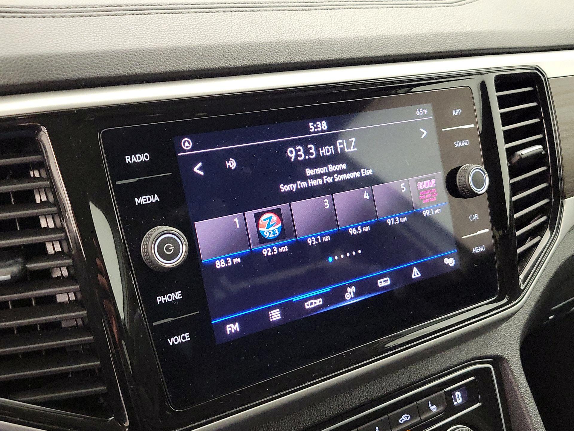 Thumbnail: 2023 Volkswagen Atlas - 15