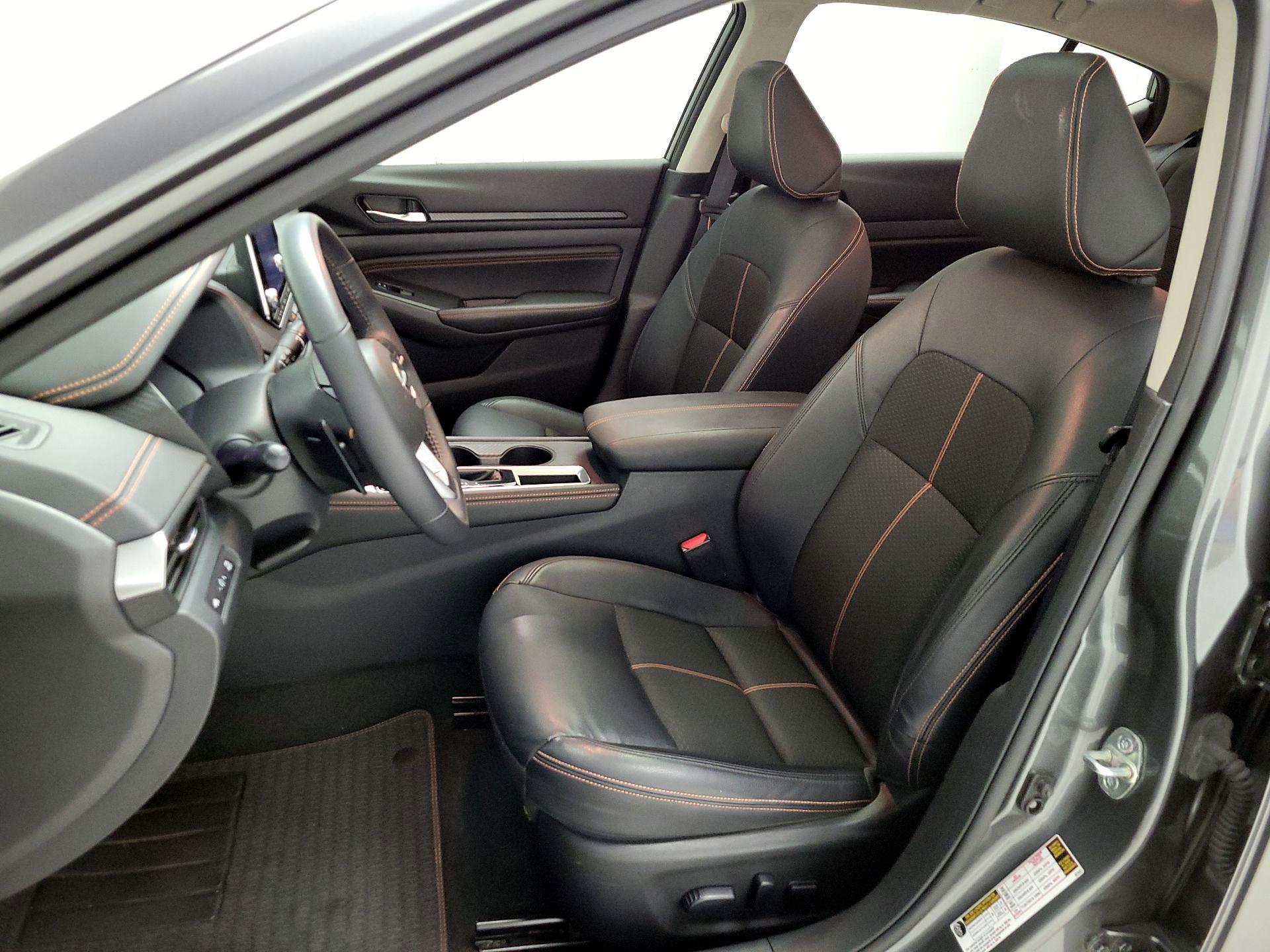 Thumbnail: 2022 Nissan Altima - 11