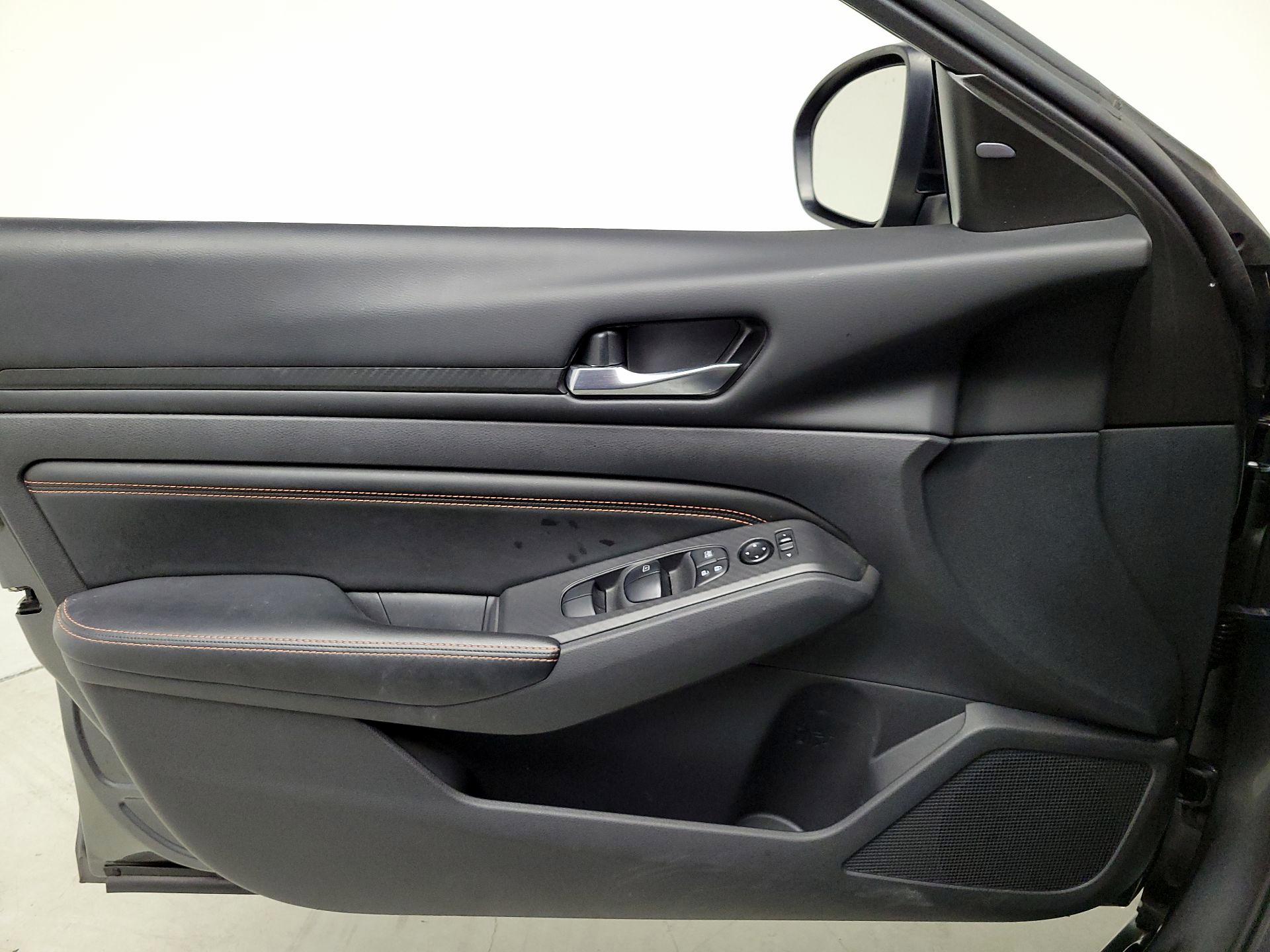 Thumbnail: 2022 Nissan Altima - 12