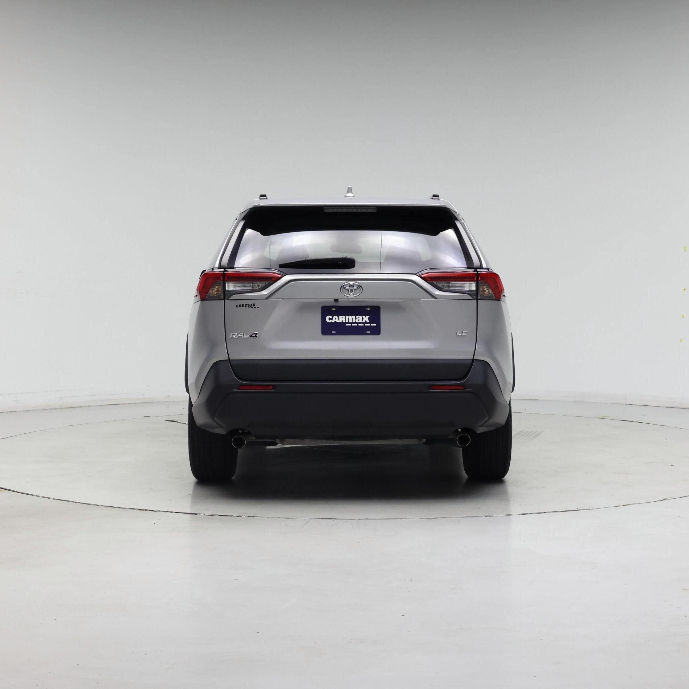 Thumbnail: 2021 Toyota RAV4 - 6