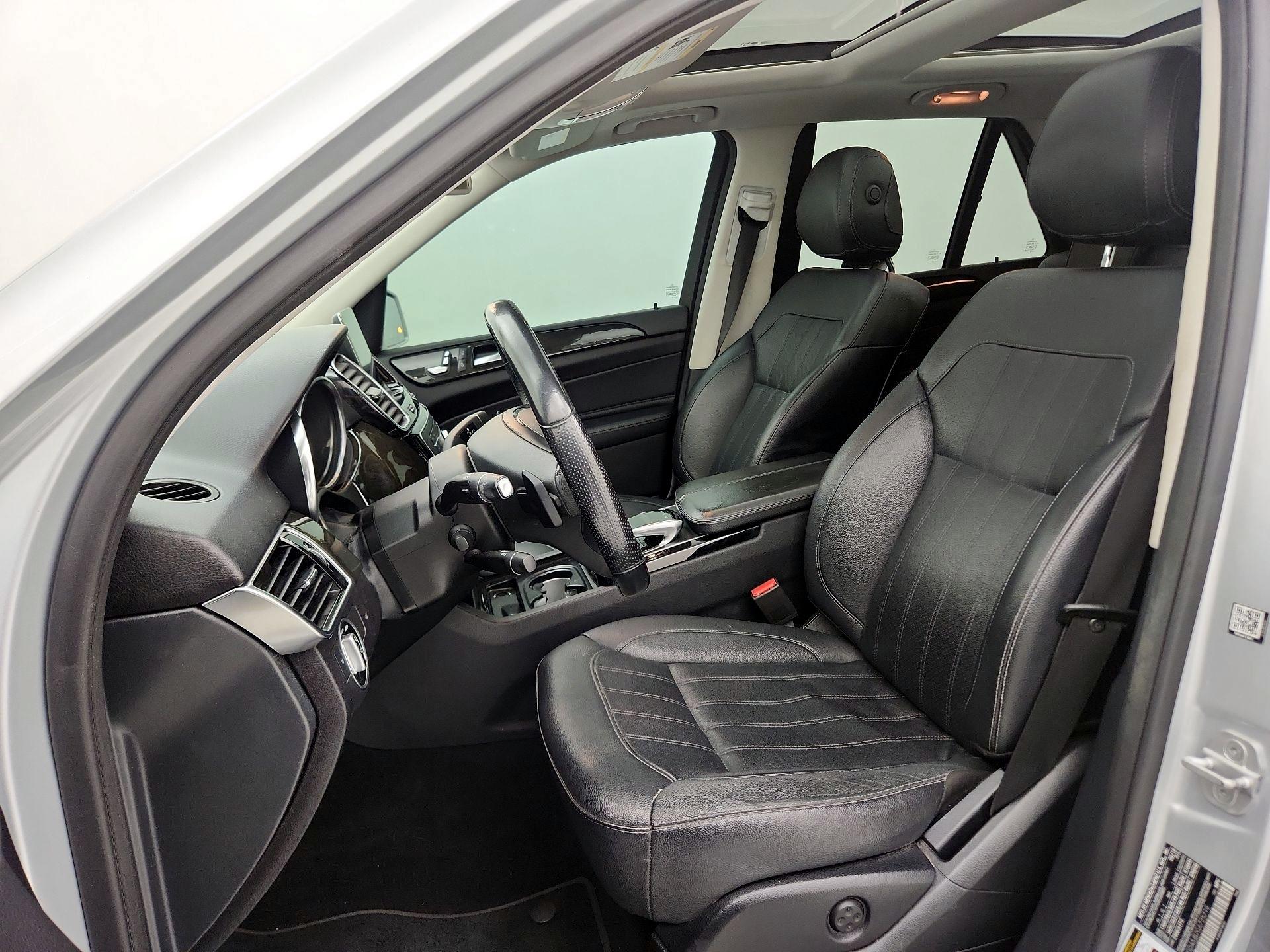 Thumbnail: 2016 Mercedes-Benz GLE - 11