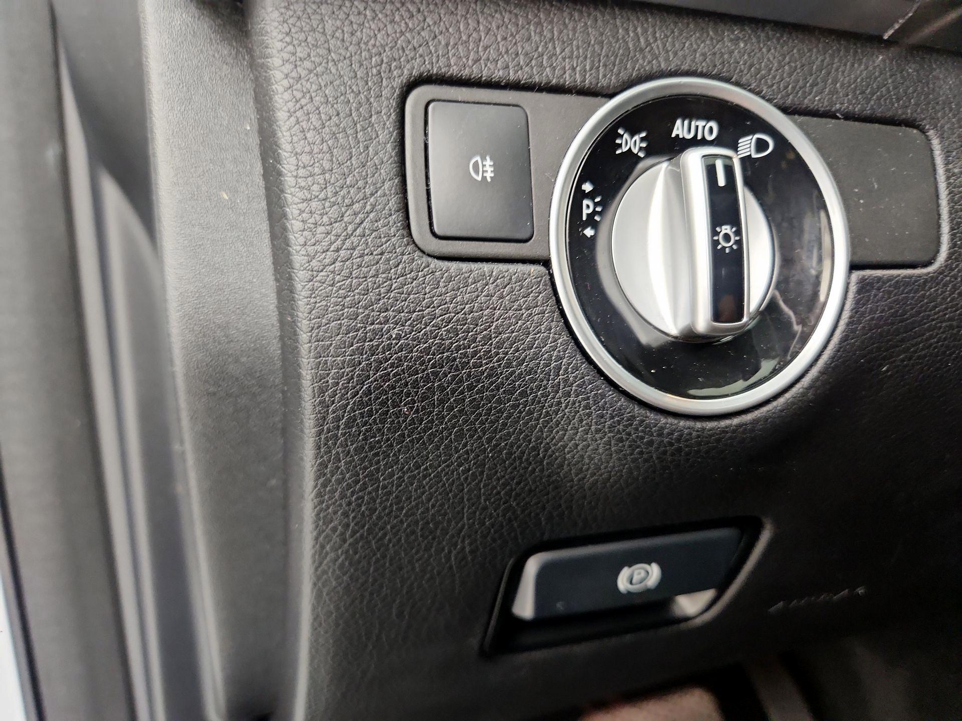 Thumbnail: 2016 Mercedes-Benz GLE - 13