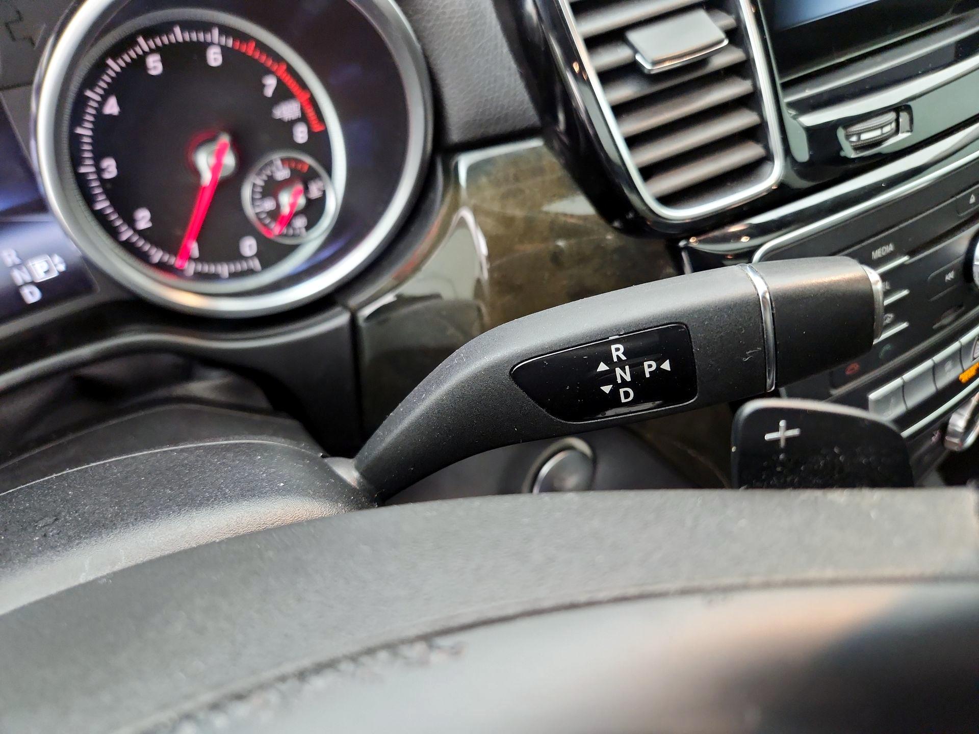 Thumbnail: 2016 Mercedes-Benz GLE - 18