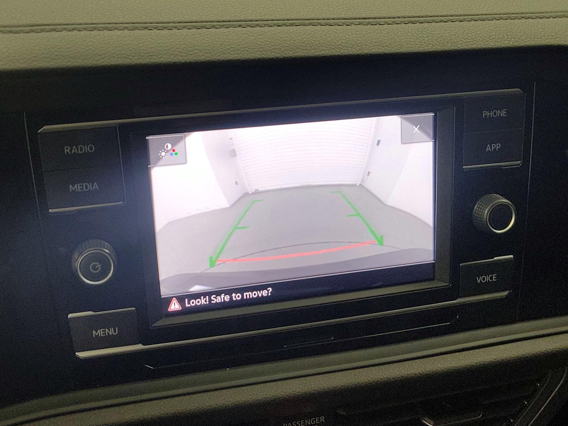 Thumbnail: 2022 Volkswagen Jetta - 14