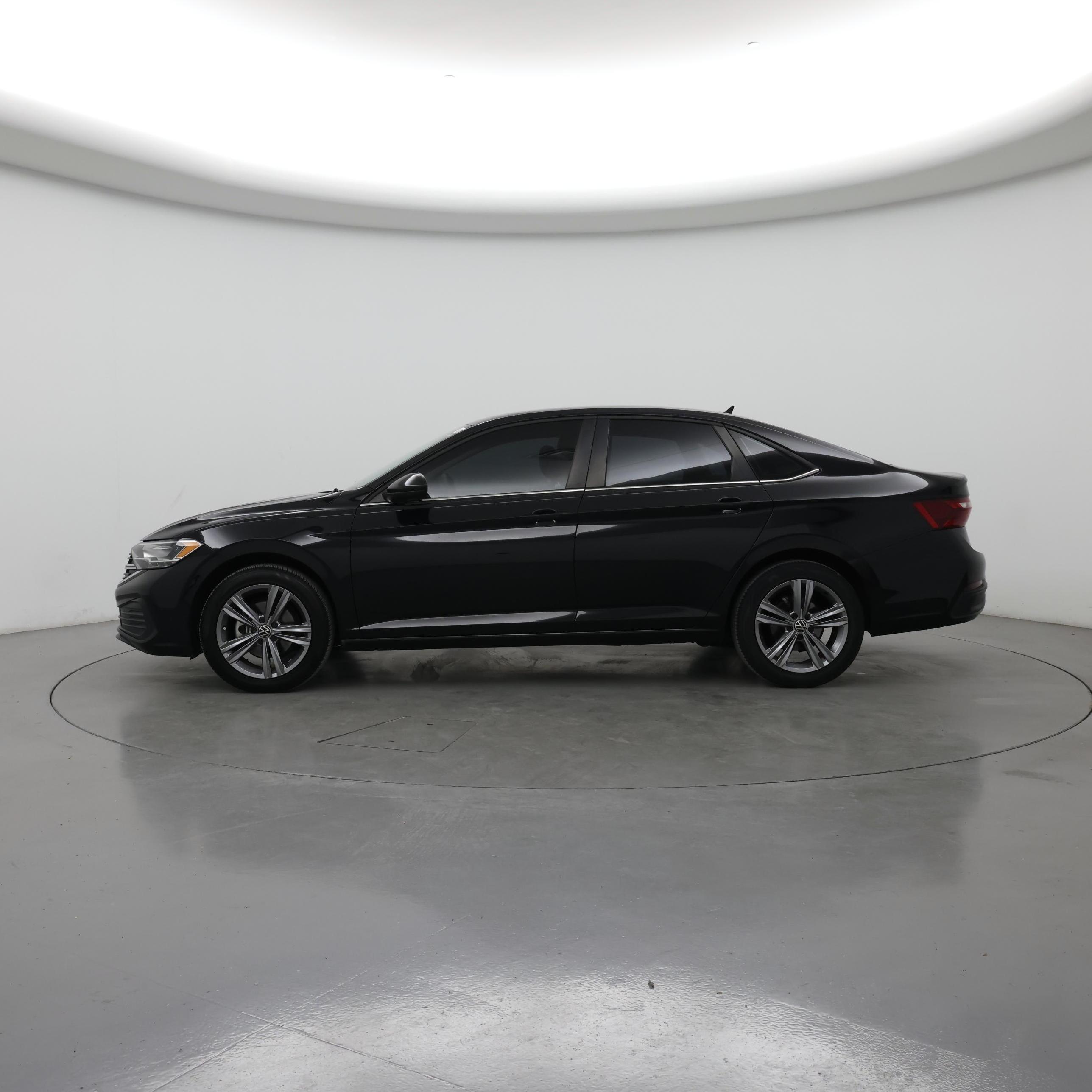 Thumbnail: 2022 Volkswagen Jetta - 3