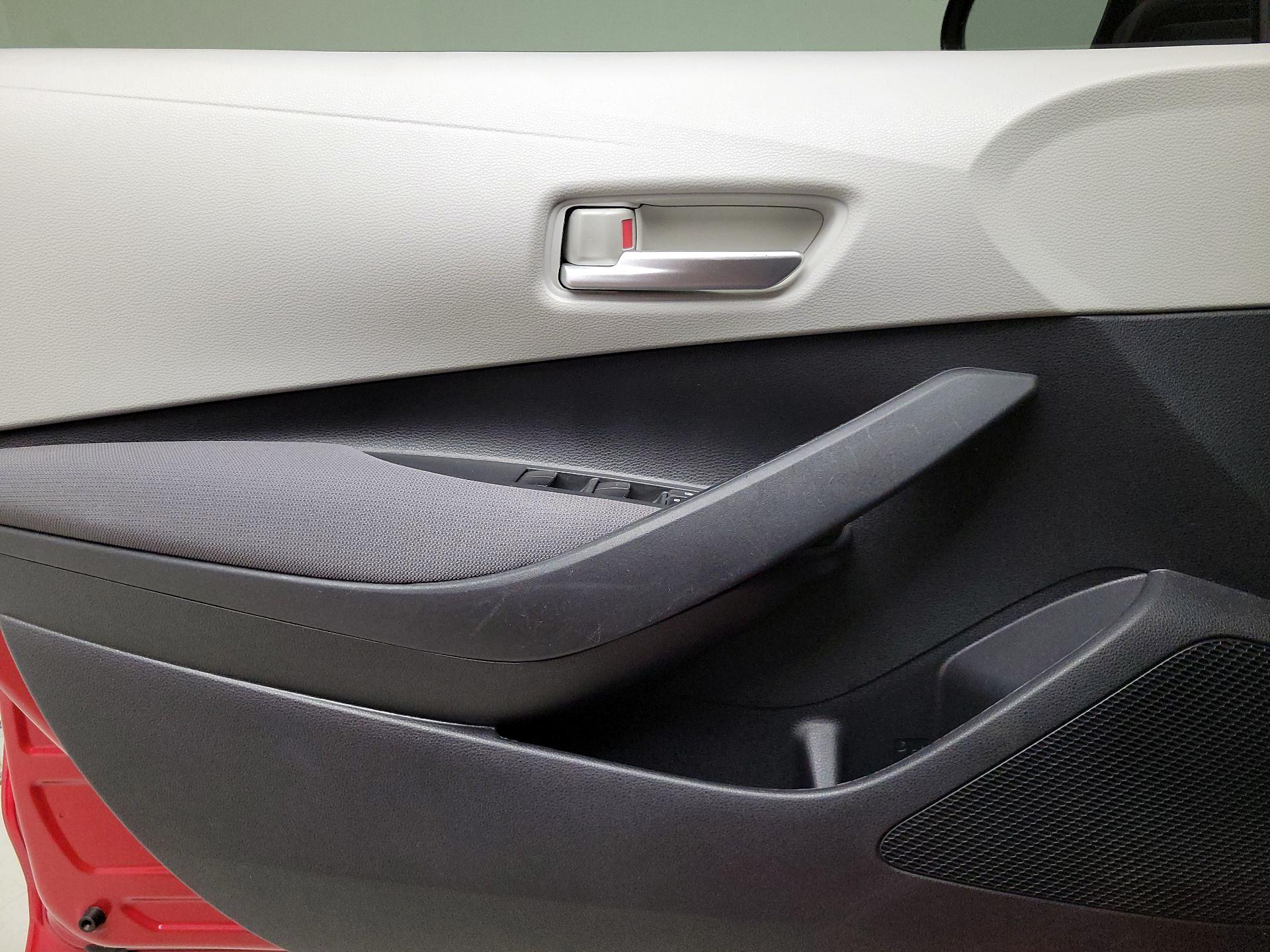 Thumbnail: 2020 Toyota Corolla - 12