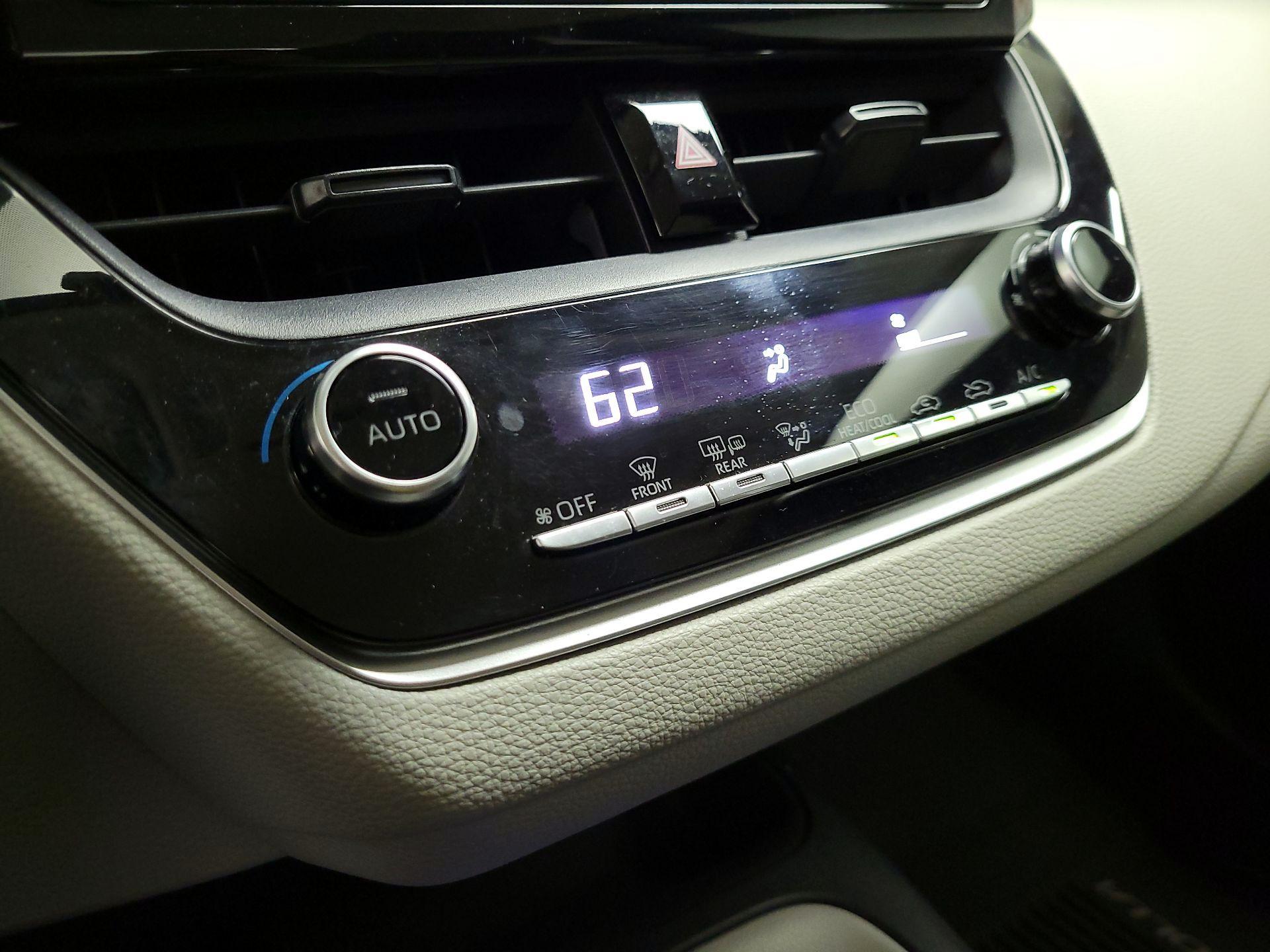 Thumbnail: 2020 Toyota Corolla - 16