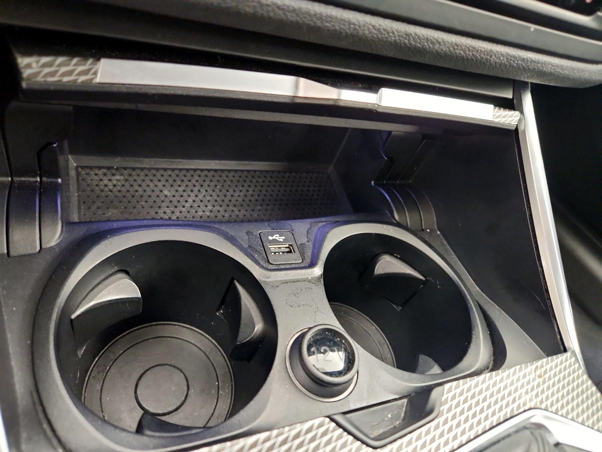 Thumbnail: 2022 BMW M3 - 19