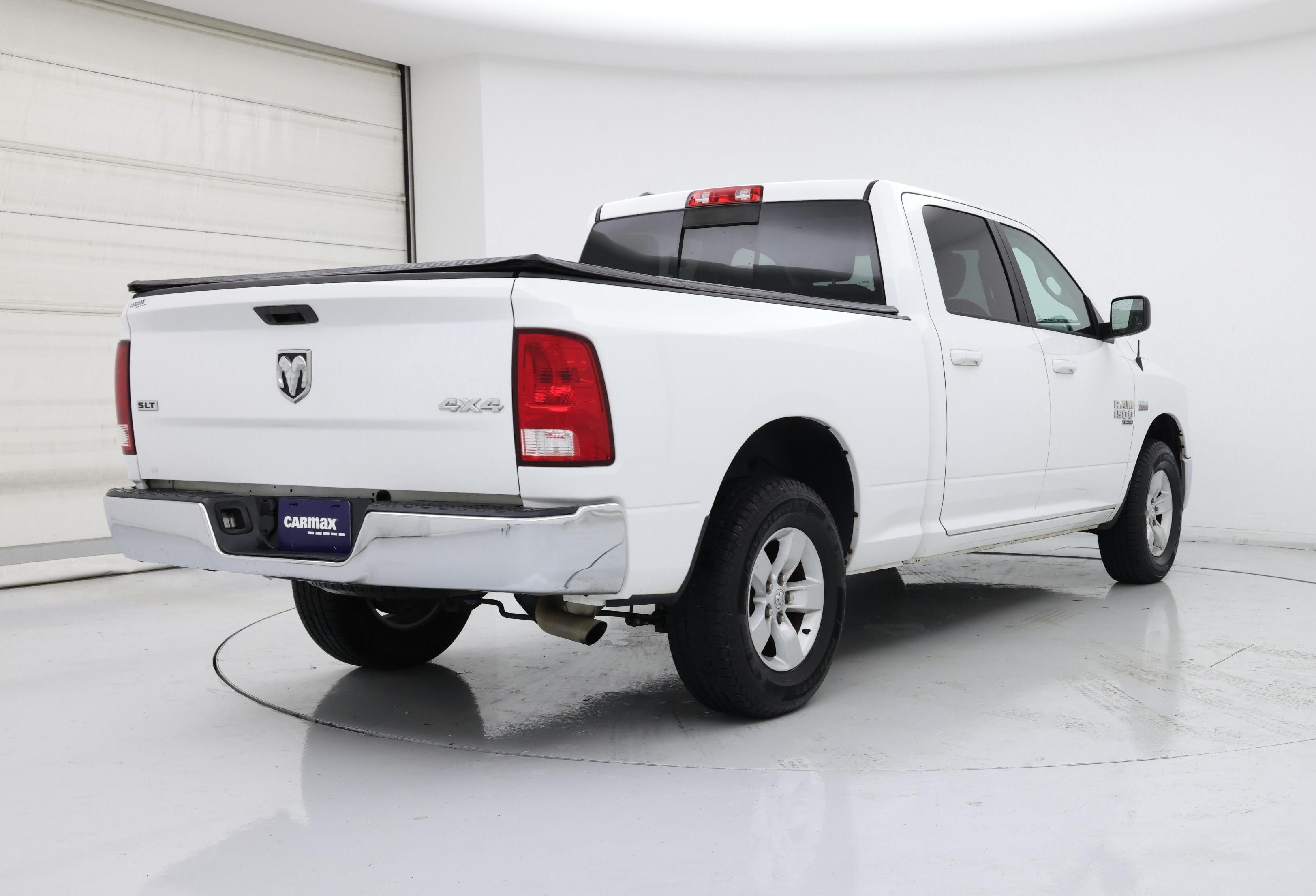 Thumbnail: 2020 RAM 1500 Classic - 8