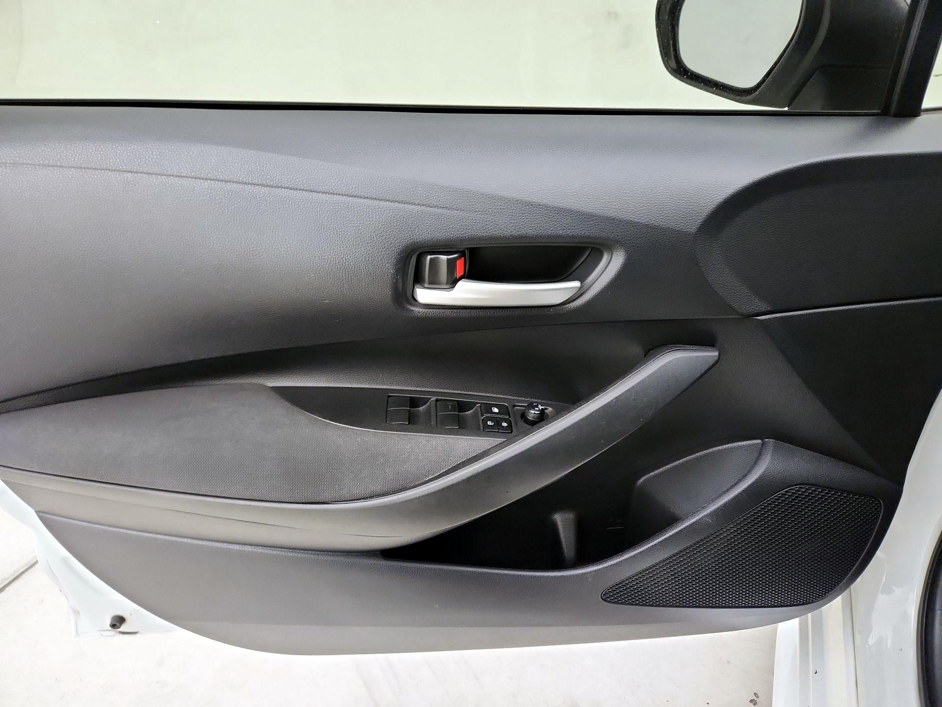 Thumbnail: 2020 Toyota Corolla - 12