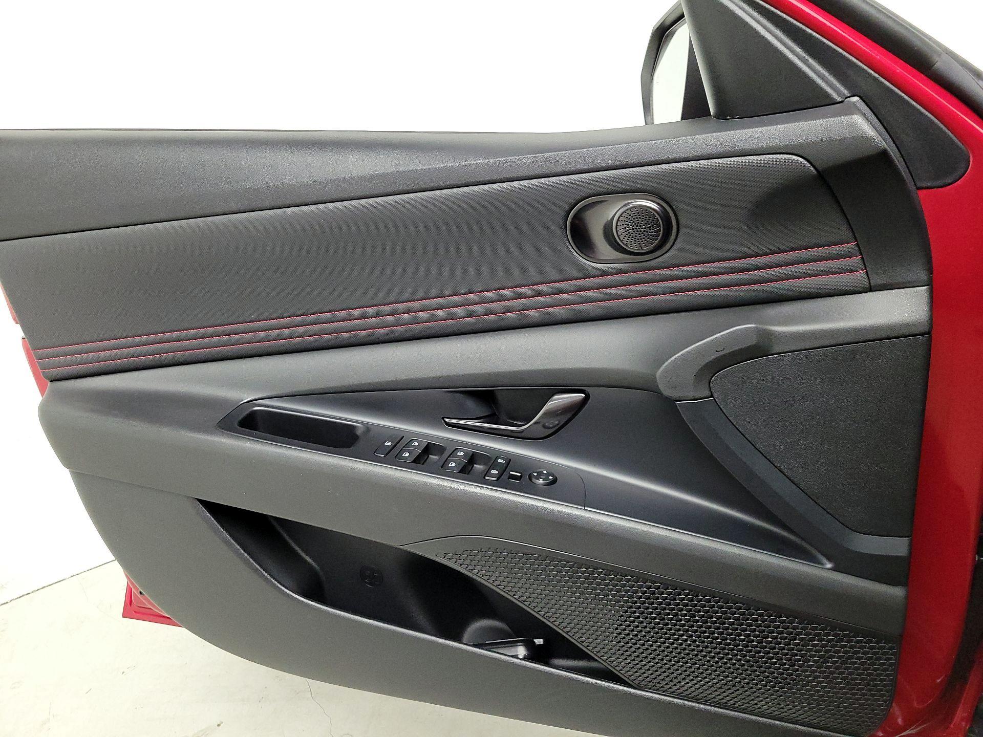 Thumbnail: 2023 Hyundai Elantra - 12