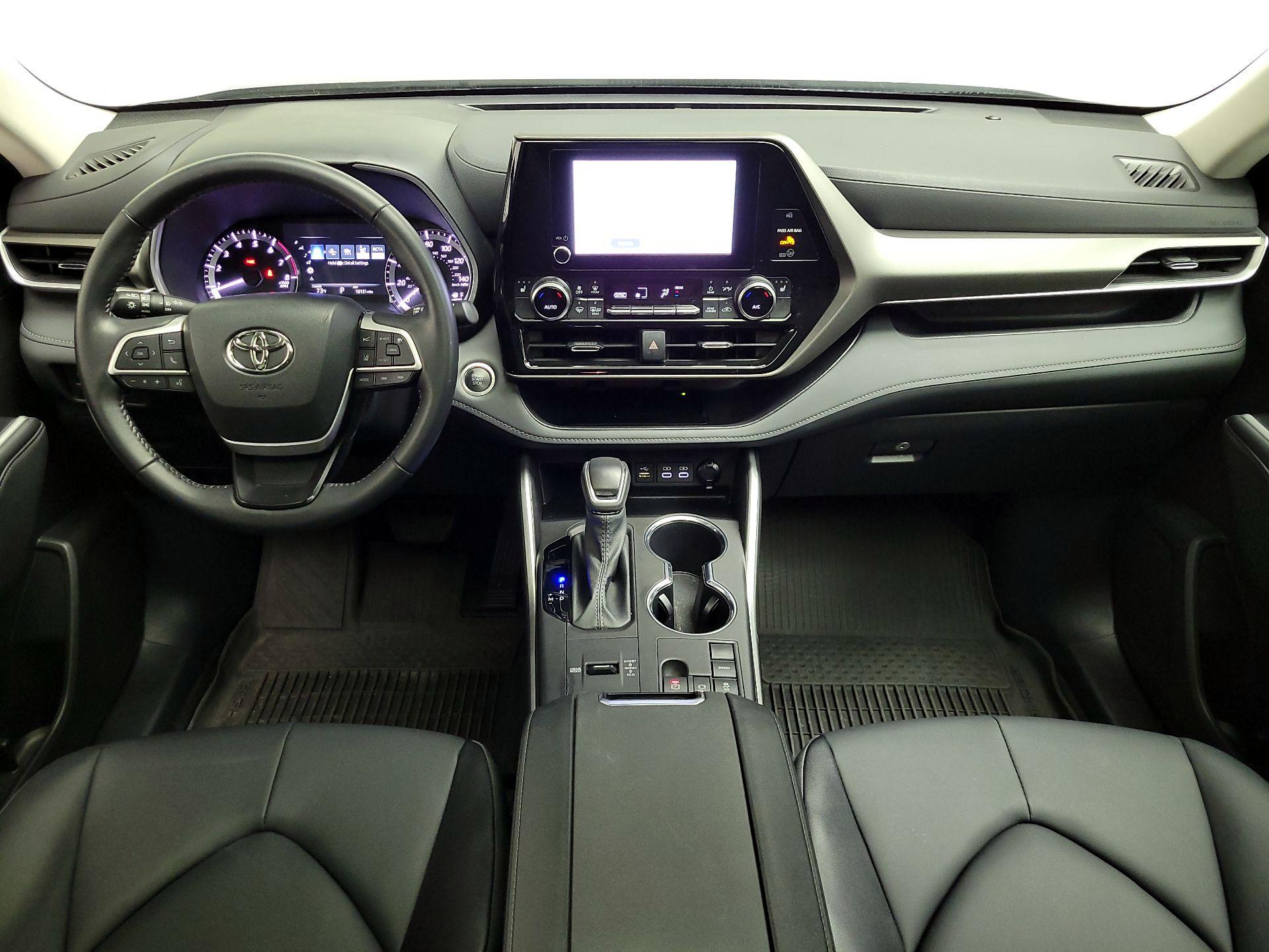 Thumbnail: 2025 Toyota Highlander - 9