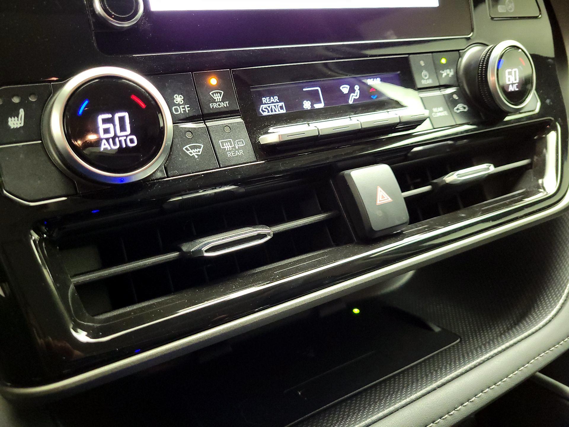 Thumbnail: 2025 Toyota Highlander - 17