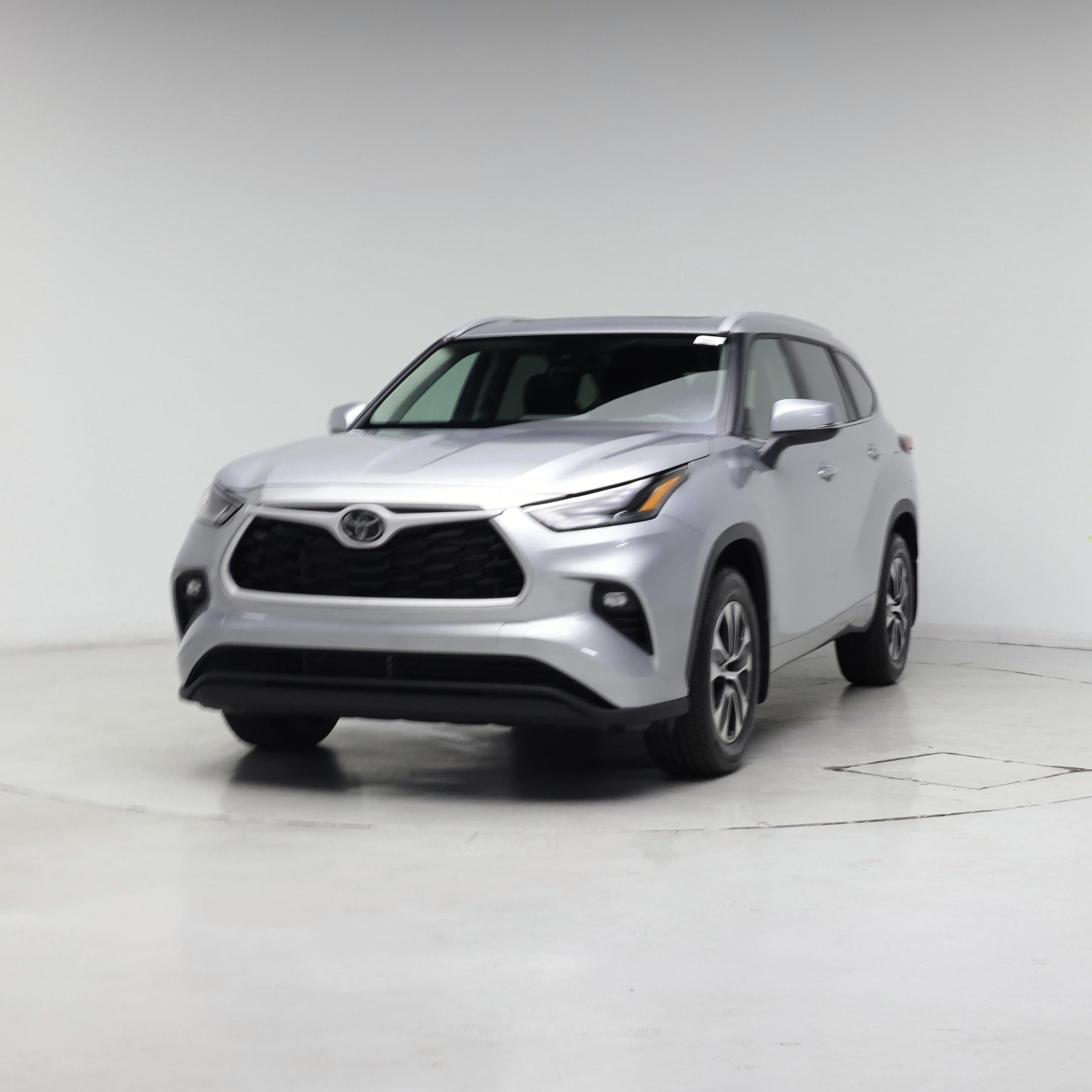 Thumbnail: 2025 Toyota Highlander - 4