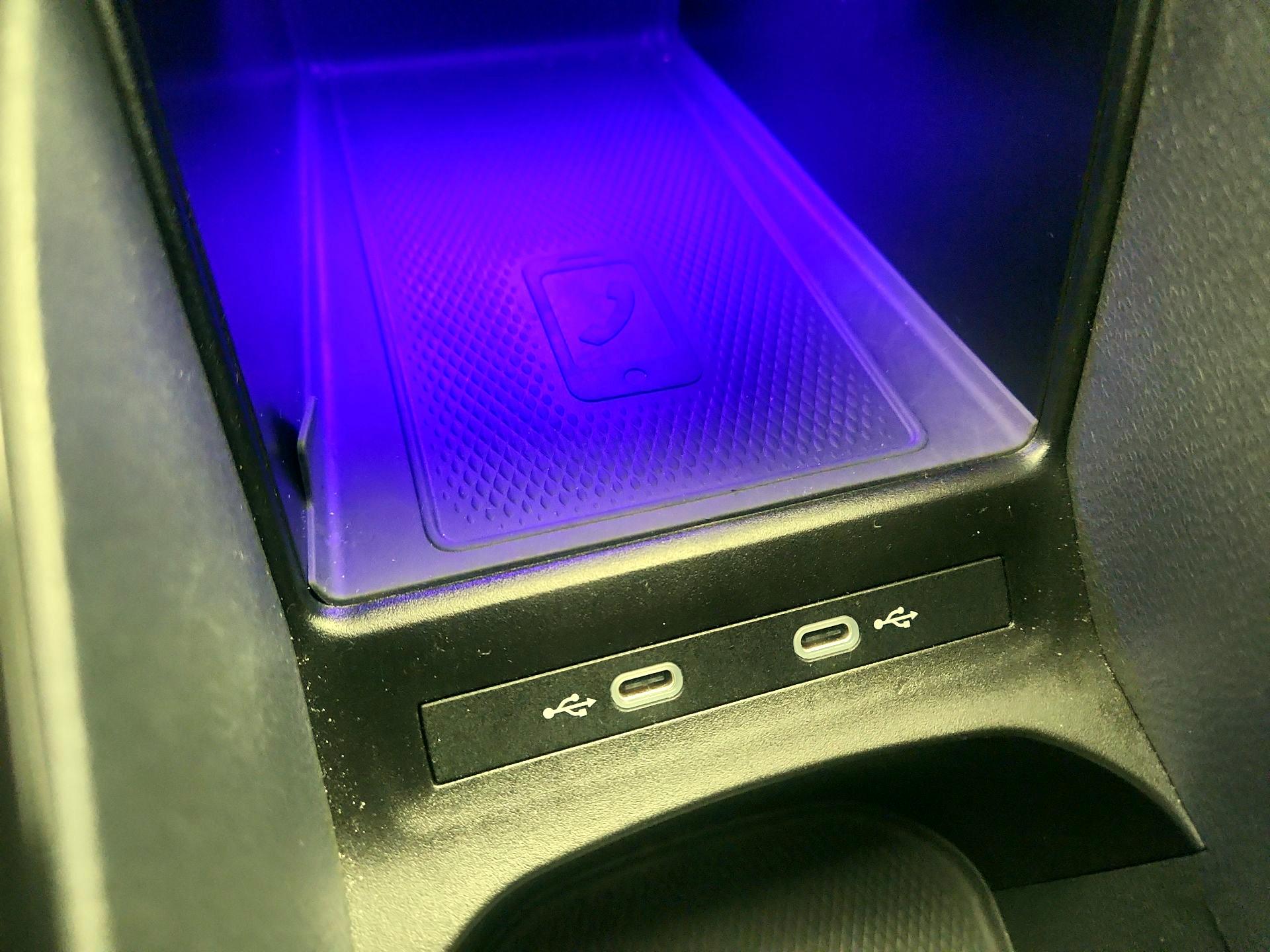 Thumbnail: 2022 Volkswagen ID.4 - 18