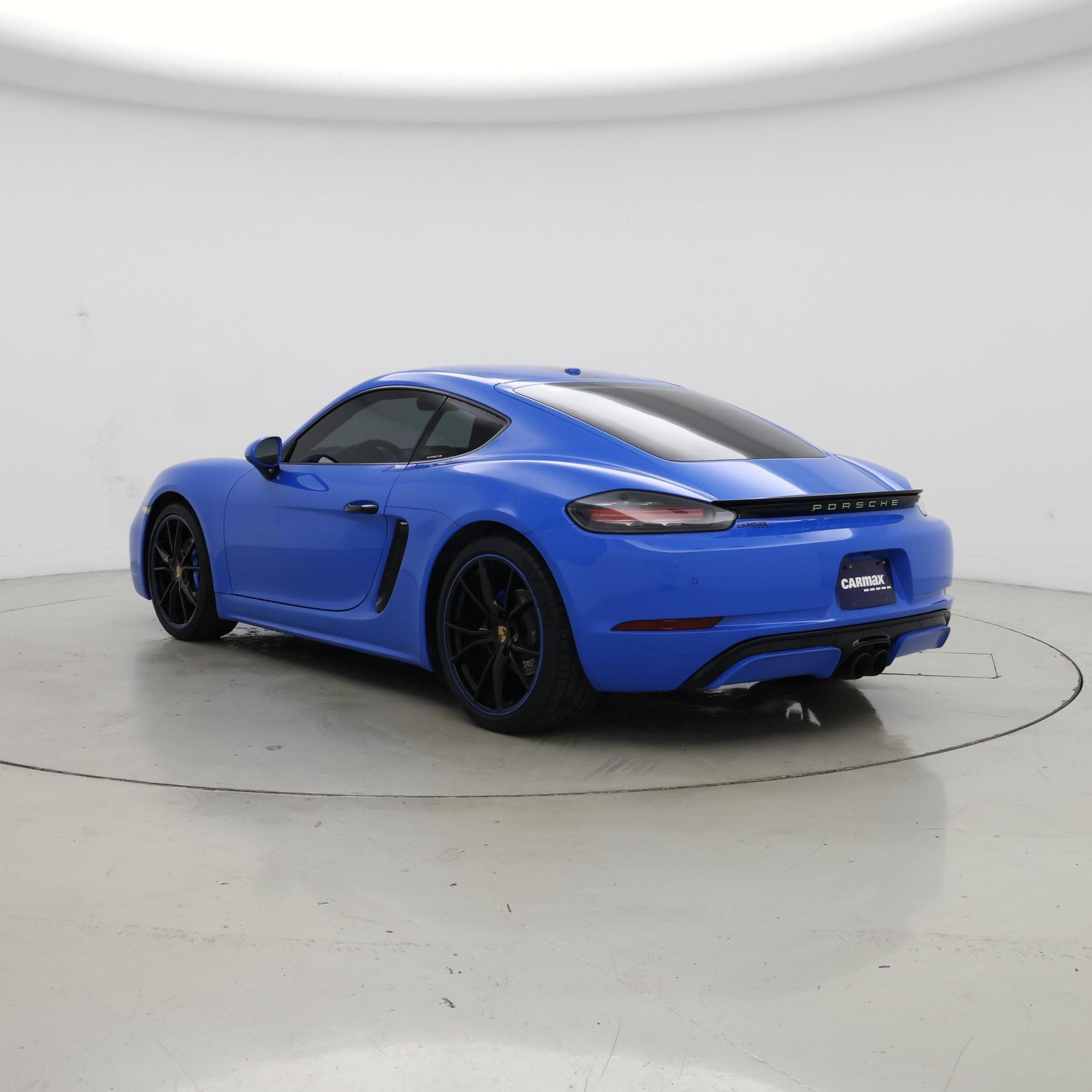 Thumbnail: 2022 Porsche 718 Cayman - 2