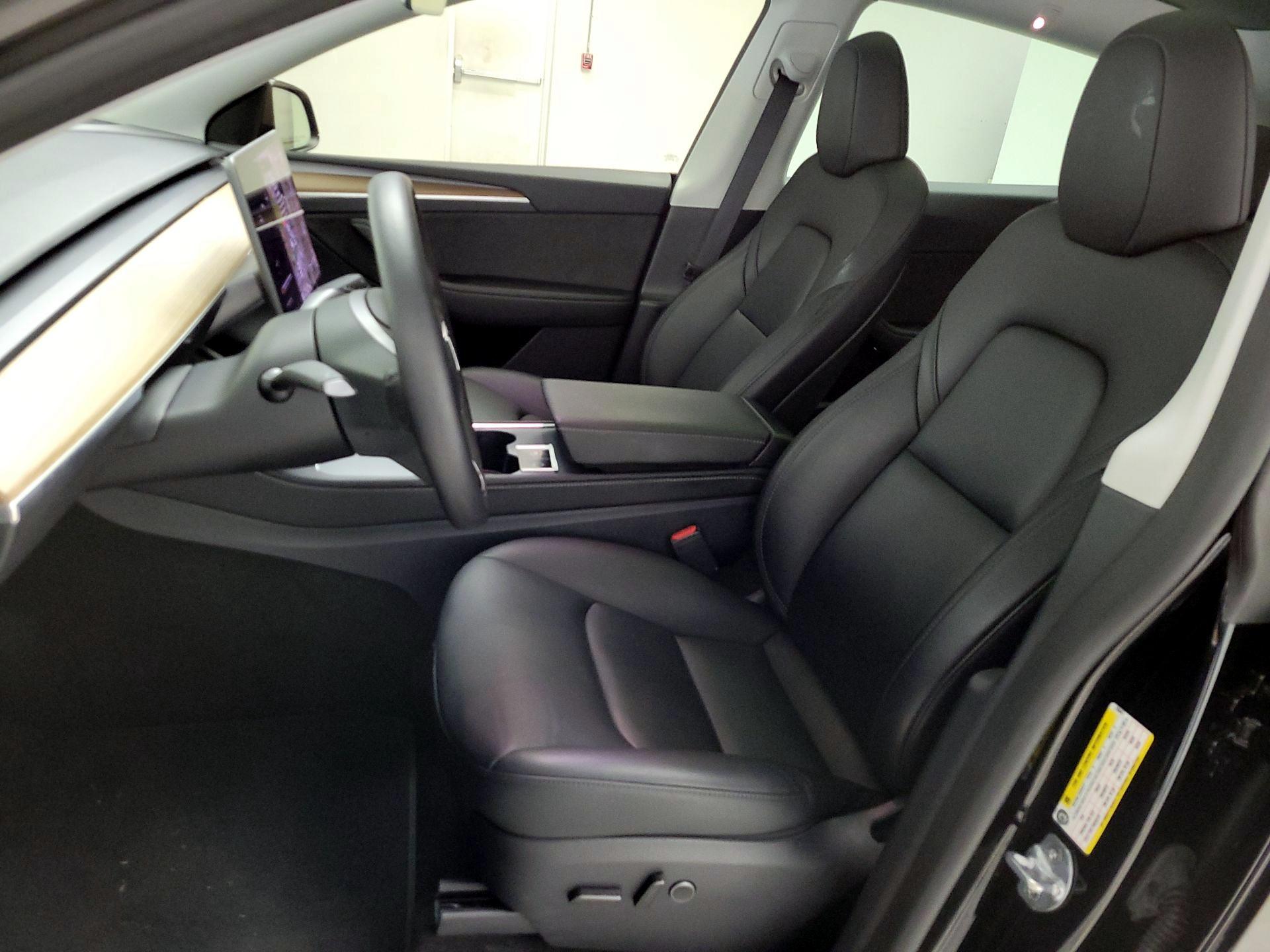 Thumbnail: 2025 Tesla Model Y - 11