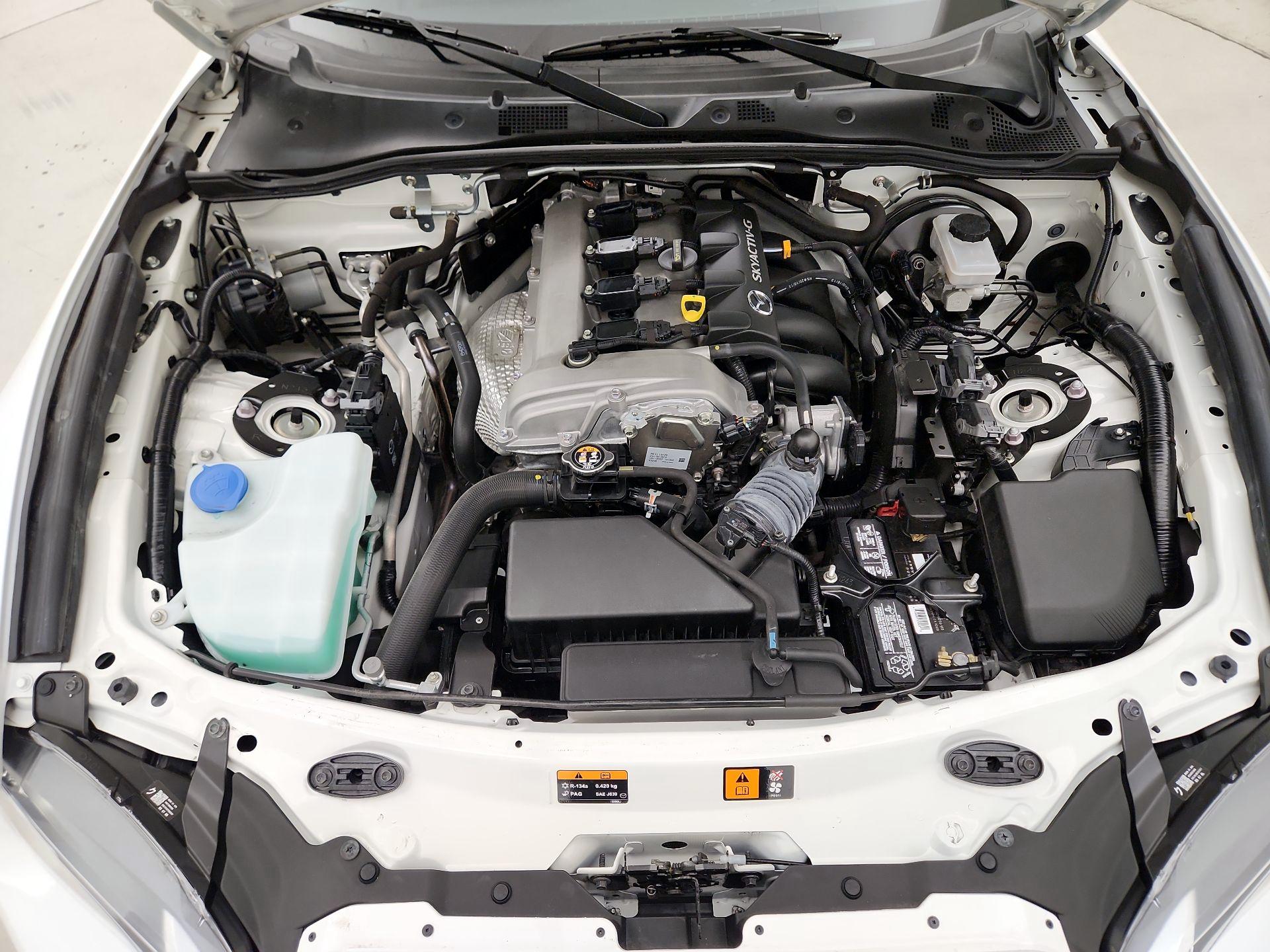 Thumbnail: 2021 Mazda MX-5 Miata - 20