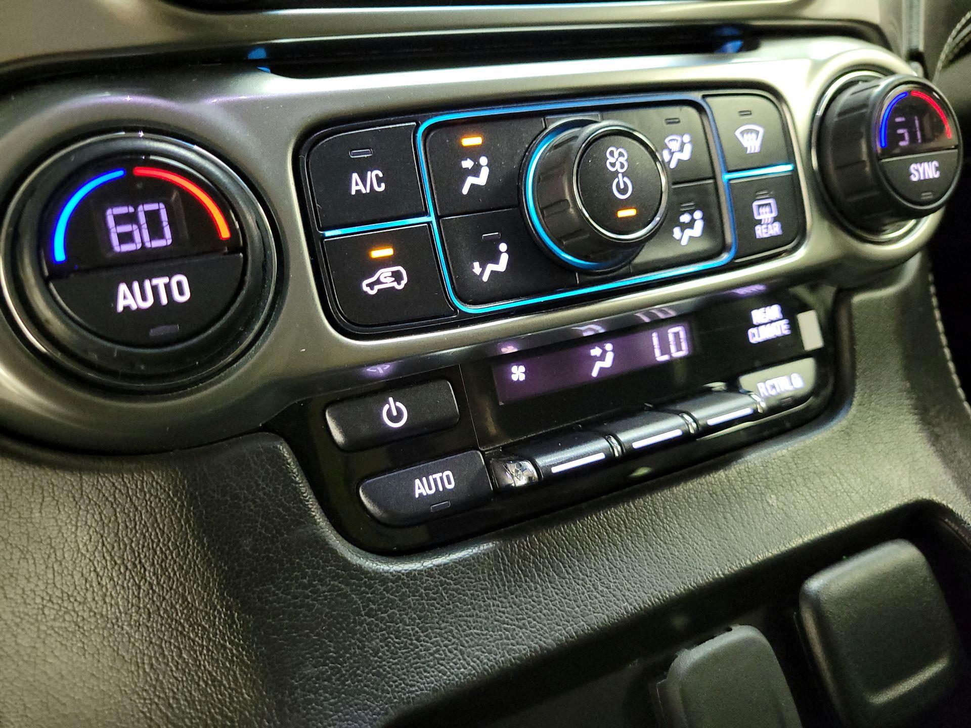 Thumbnail: 2019 Chevrolet Tahoe - 16