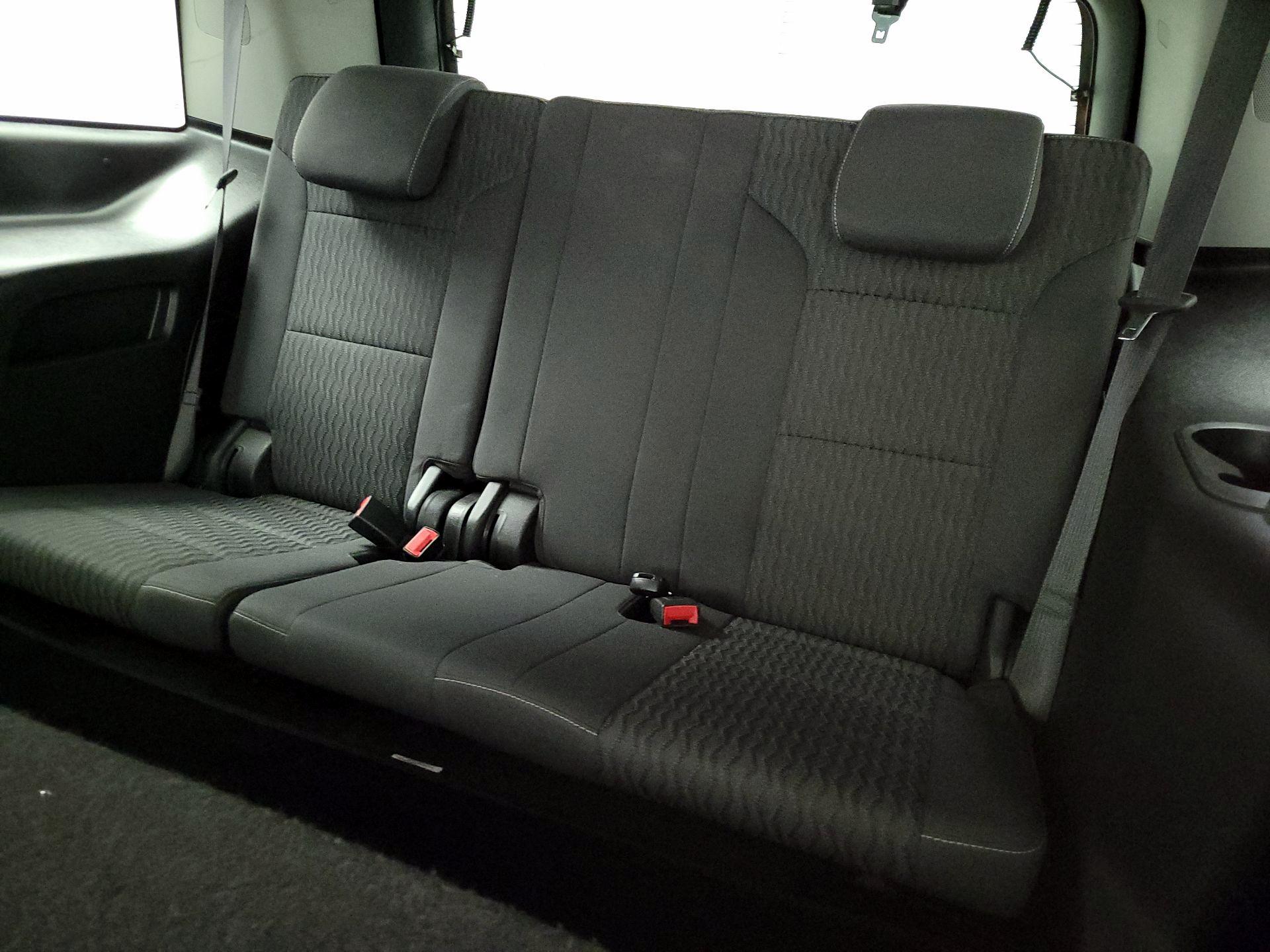 Thumbnail: 2019 Chevrolet Tahoe - 20