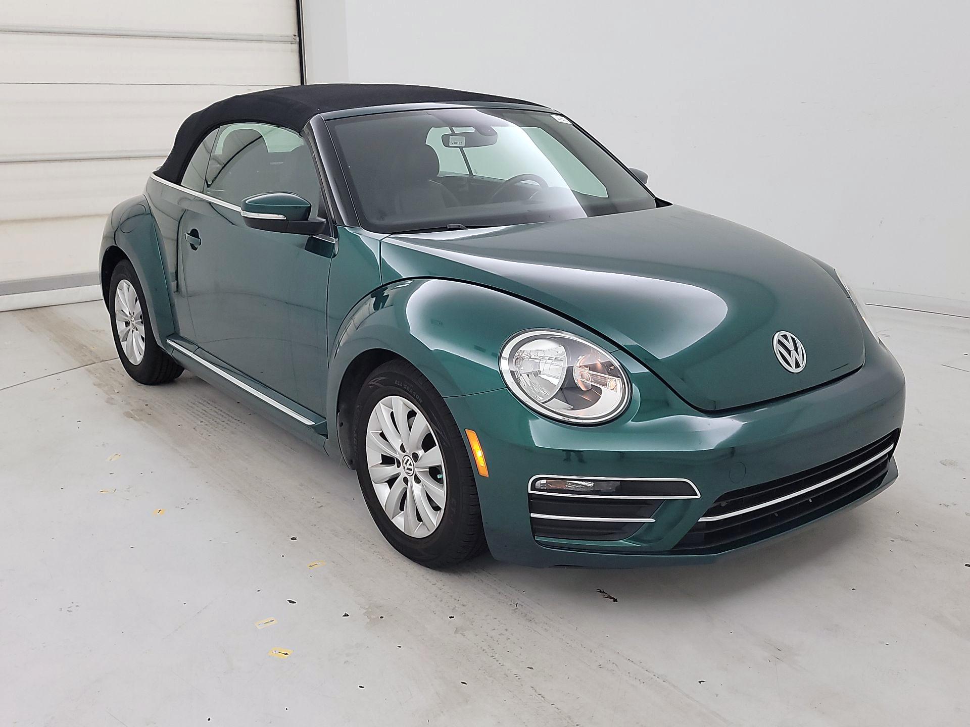 Thumbnail: 2017 Volkswagen Beetle - 1