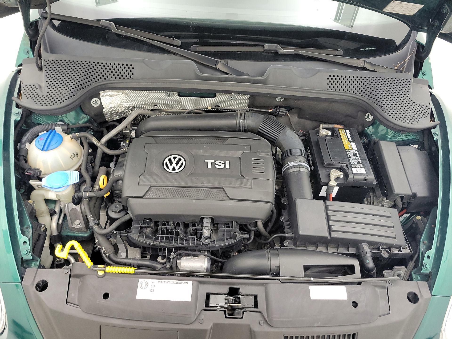 Thumbnail: 2017 Volkswagen Beetle - 19