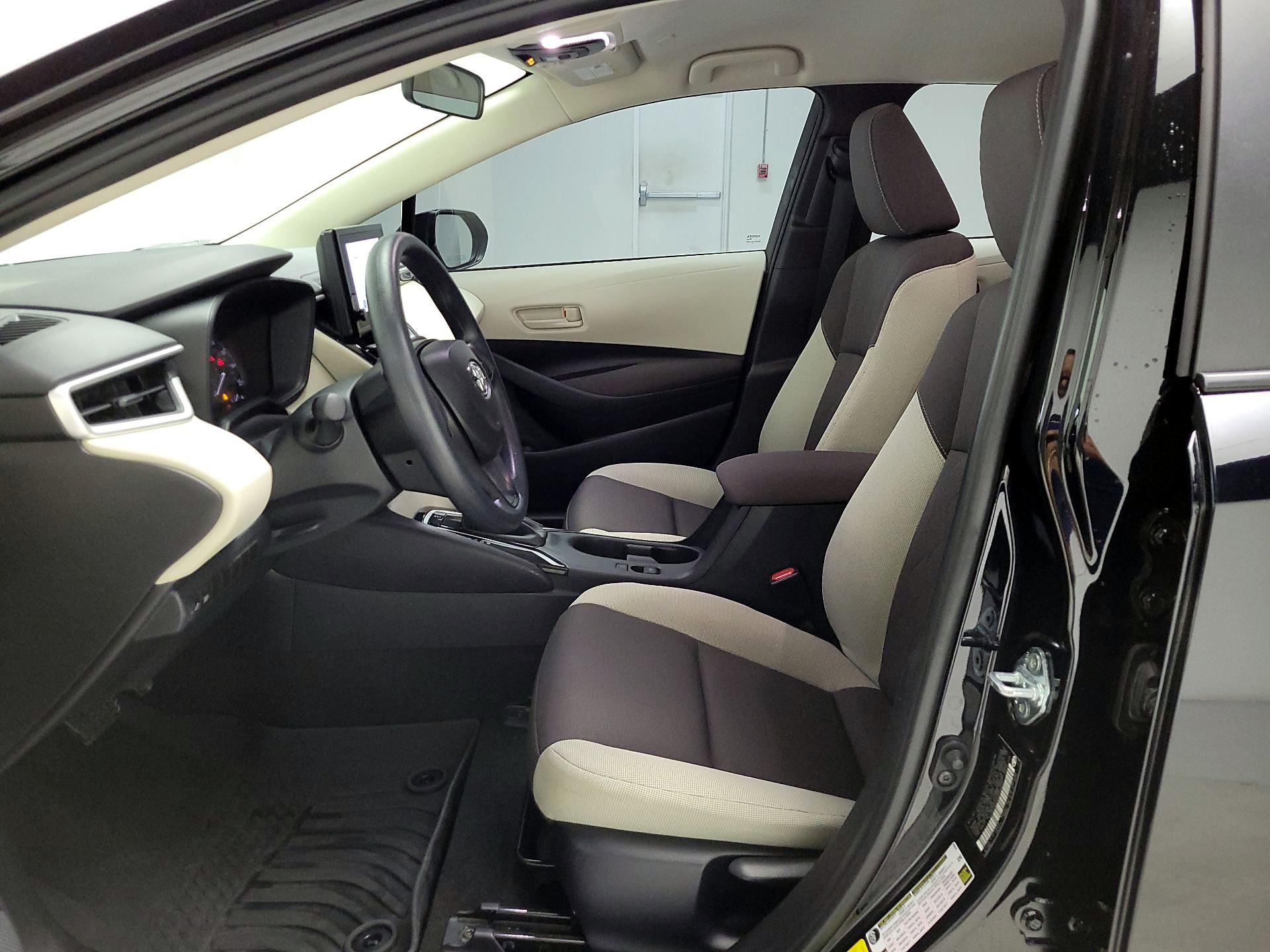 Thumbnail: 2025 Toyota Corolla - 11