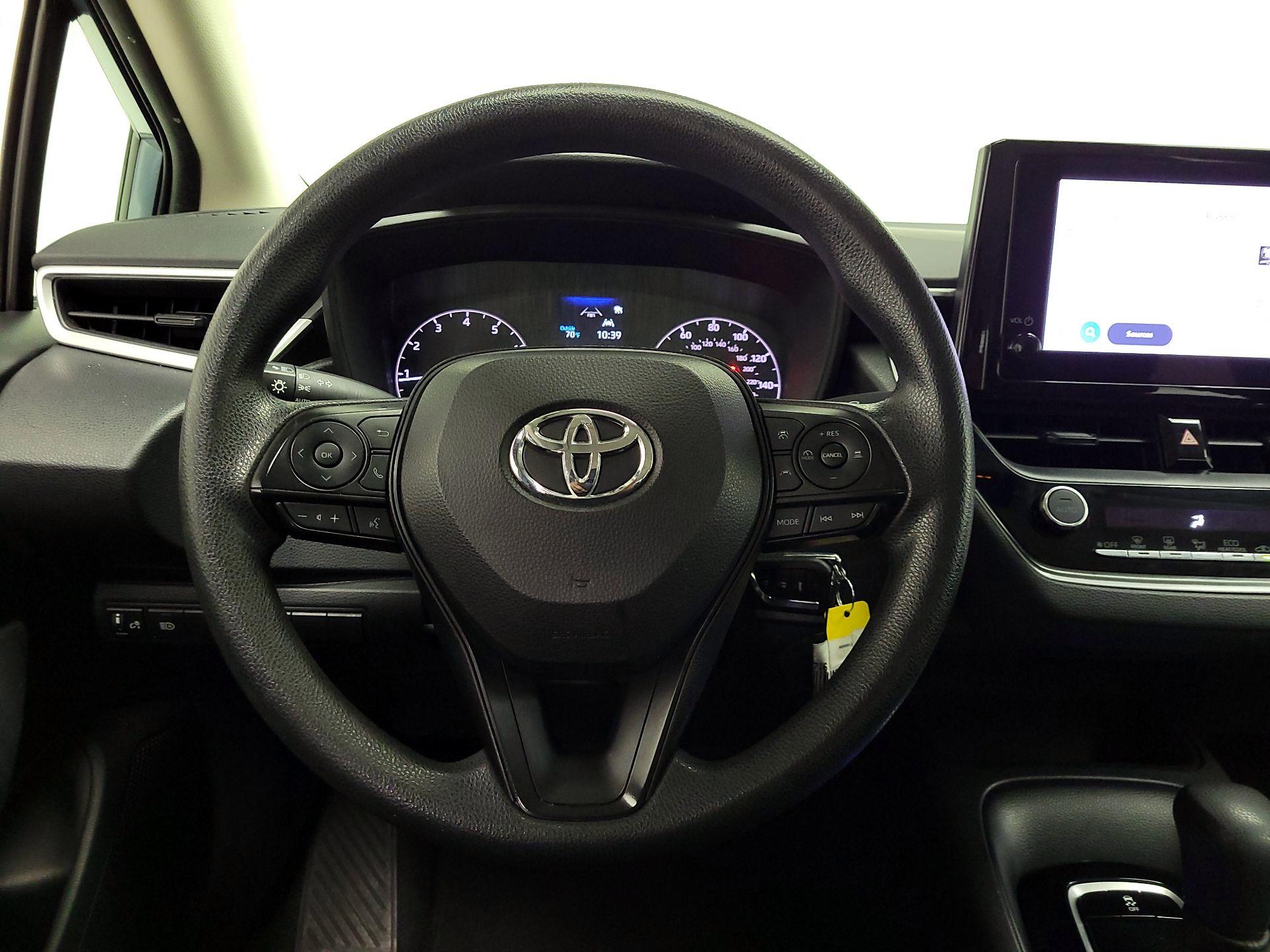 Thumbnail: 2023 Toyota Corolla - 10