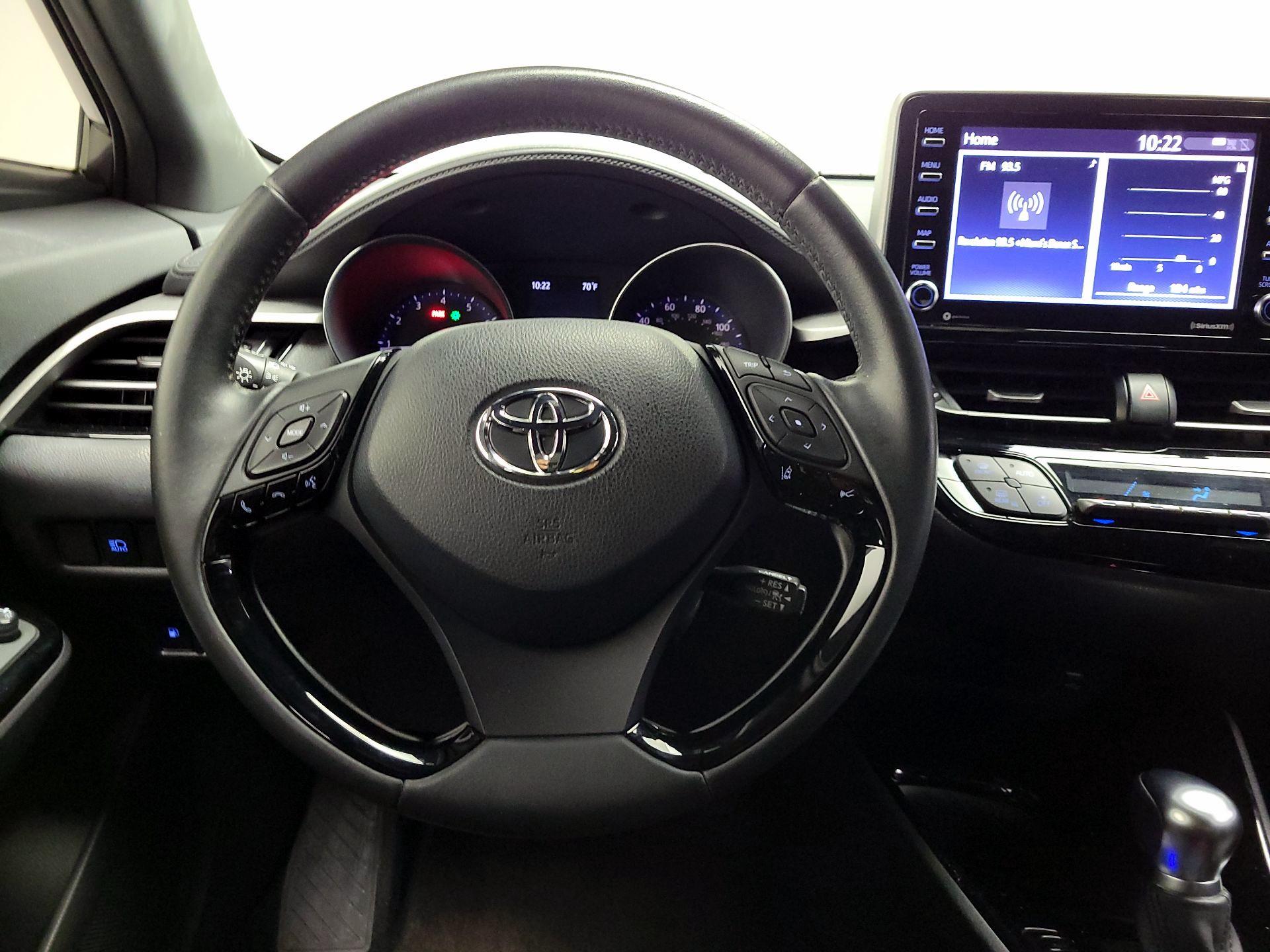 Thumbnail: 2021 Toyota C-HR - 10