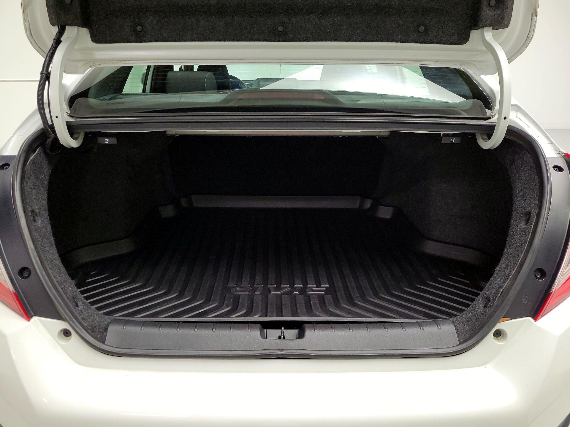 Thumbnail: 2019 Honda Civic - 20