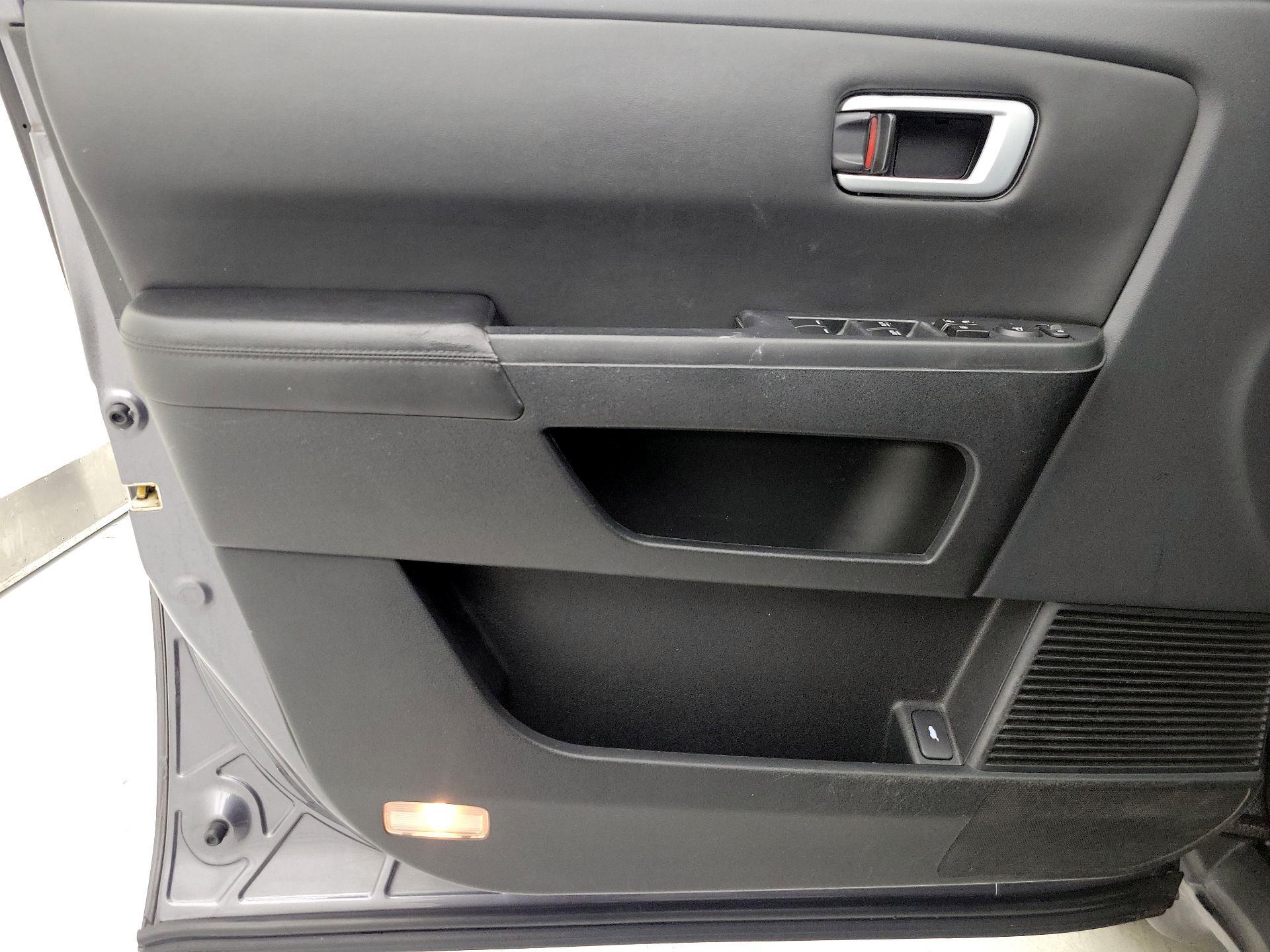 Thumbnail: 2014 Honda Pilot - 12