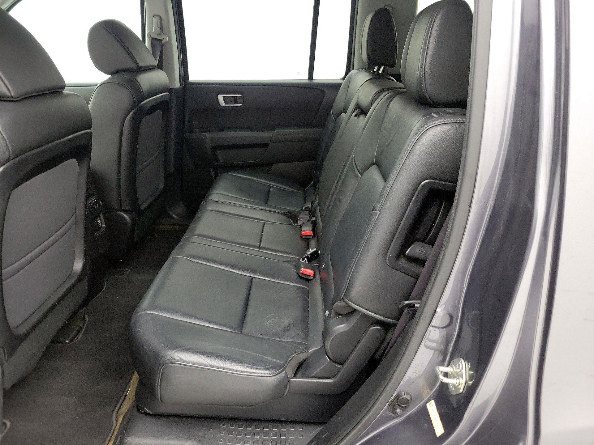 Thumbnail: 2014 Honda Pilot - 19