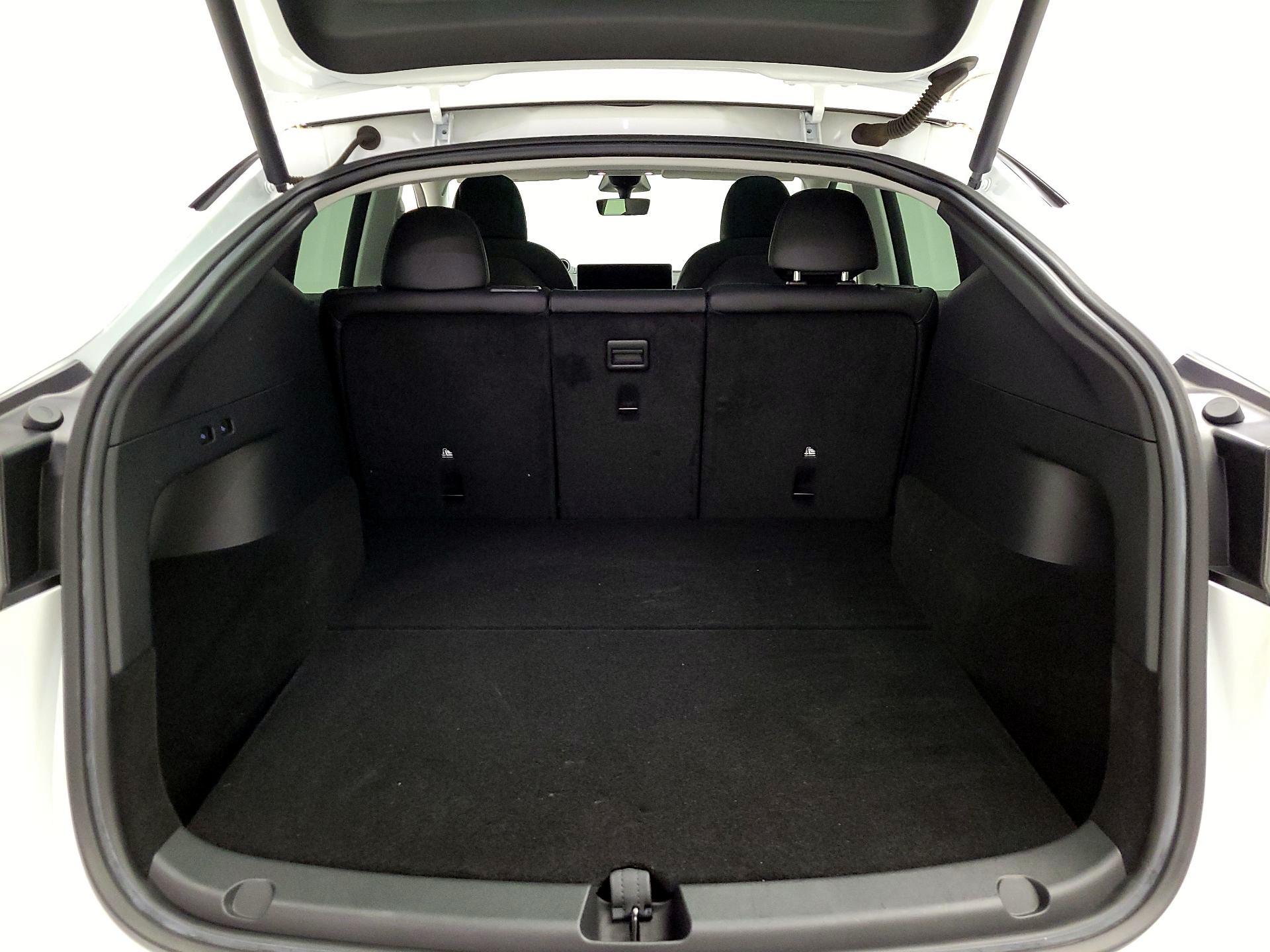 Thumbnail: 2022 Tesla Model Y - 20