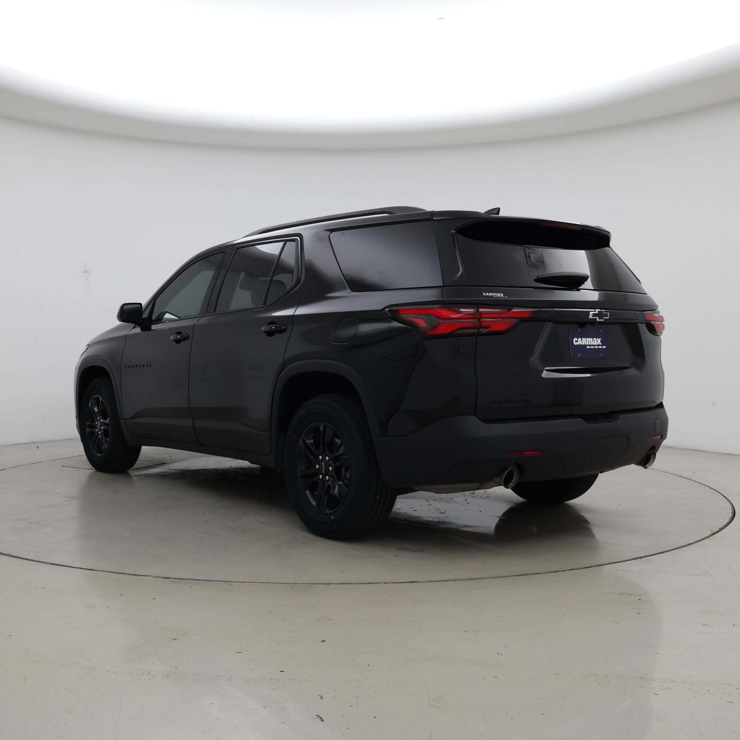 Thumbnail: 2023 Chevrolet Traverse - 2