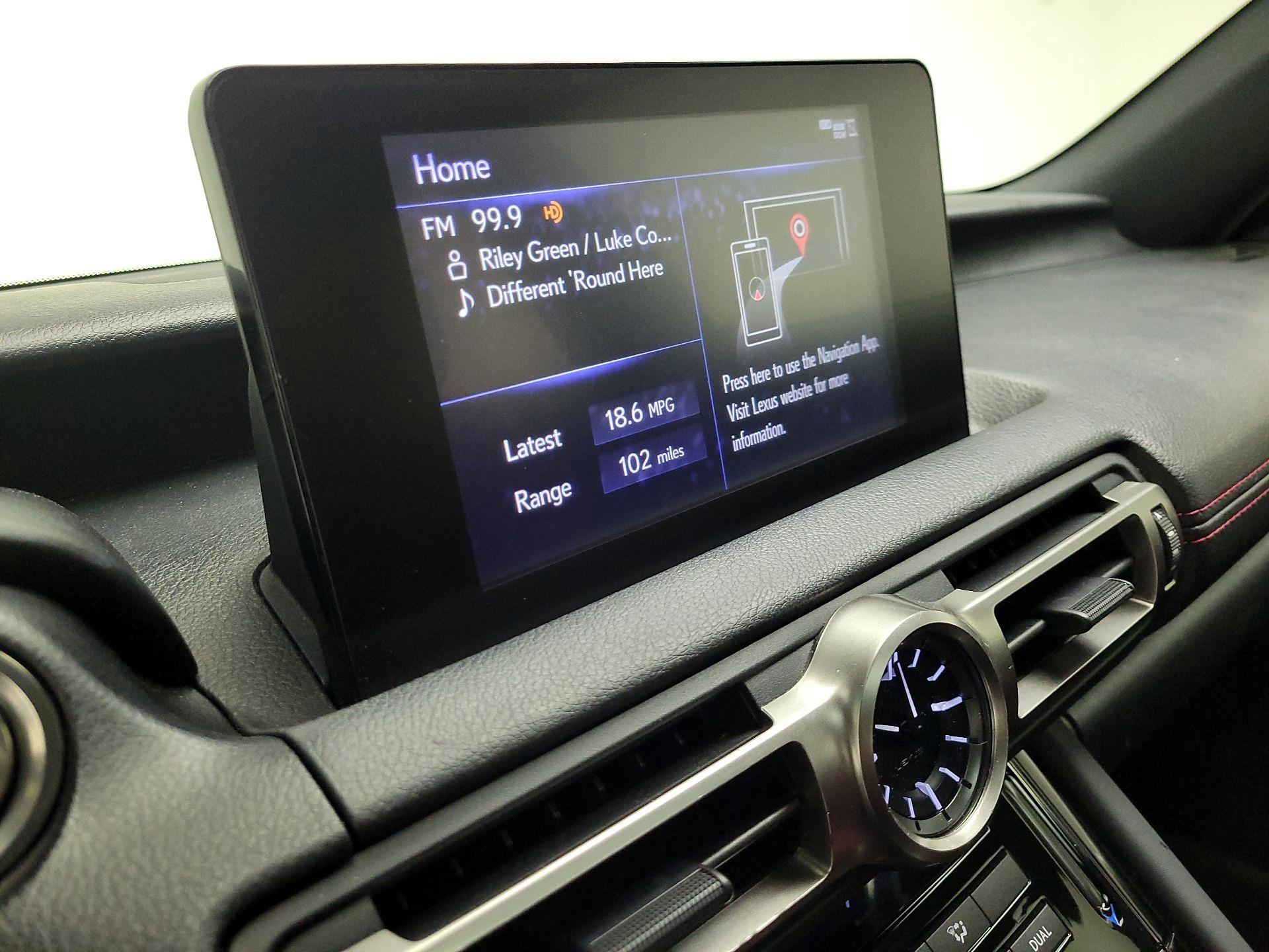 Thumbnail: 2021 Lexus IS - 15