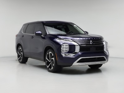 2023 Mitsubishi Outlander SE