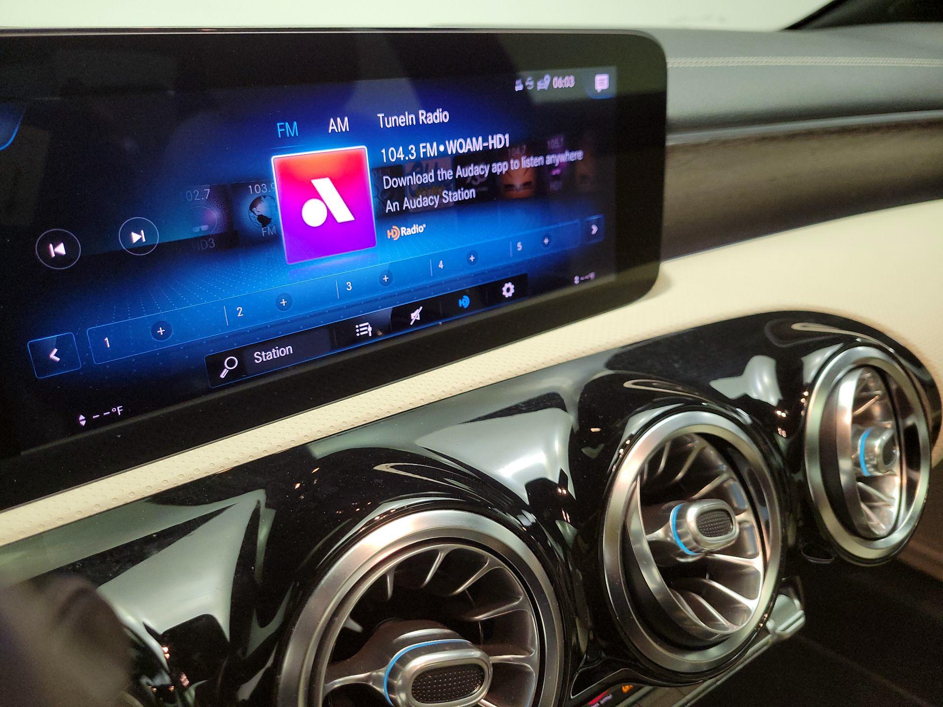 Thumbnail: 2021 Mercedes-Benz CLA - 15