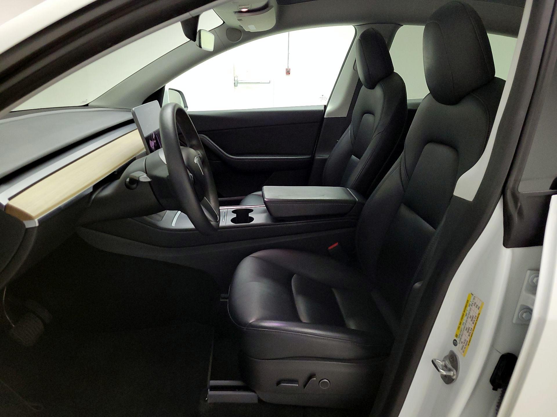 Thumbnail: 2022 Tesla Model Y - 11