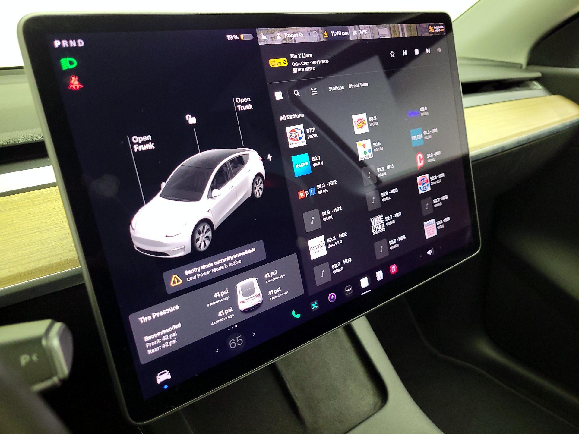 Thumbnail: 2022 Tesla Model Y - 15