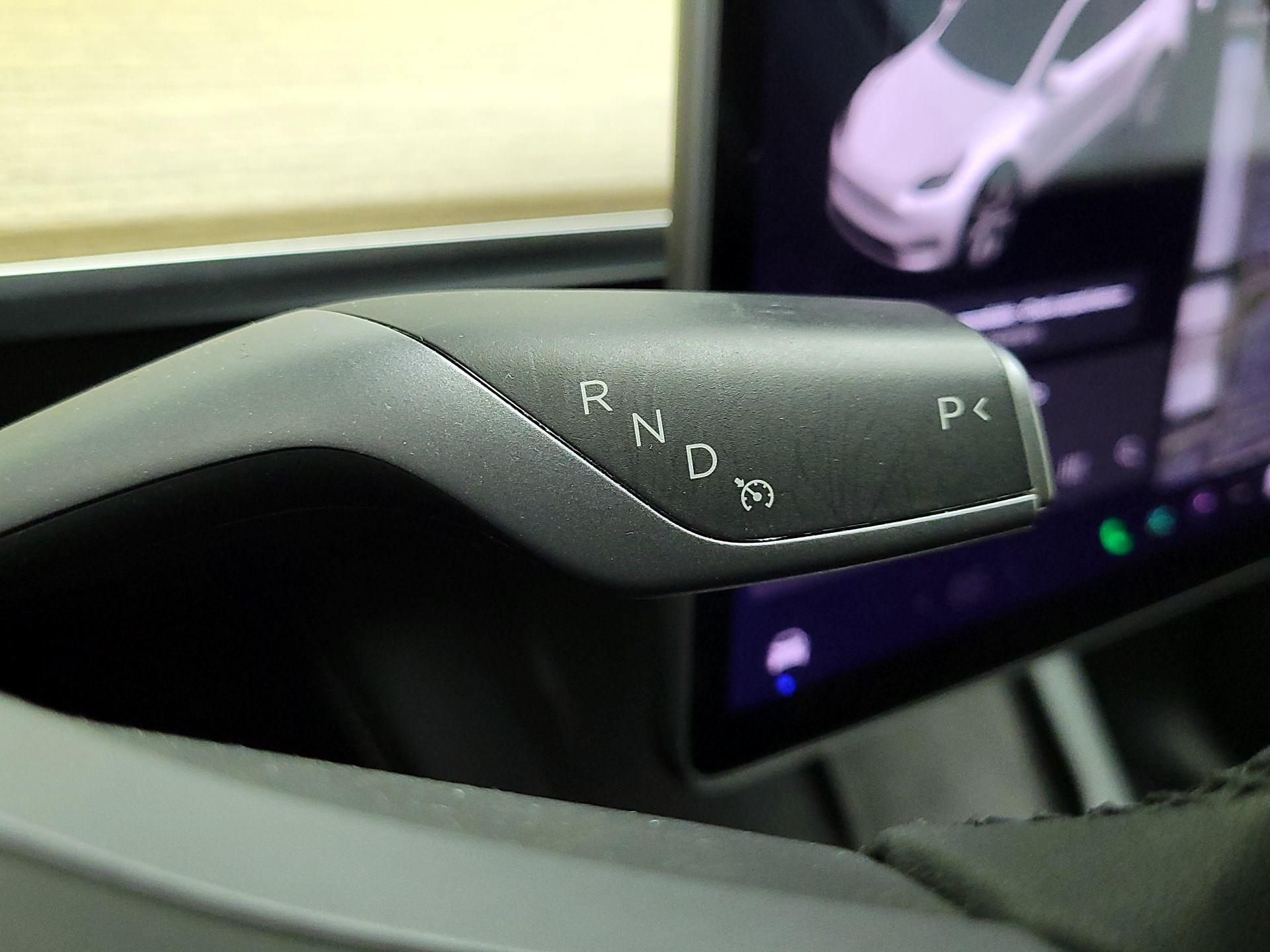 Thumbnail: 2022 Tesla Model Y - 17