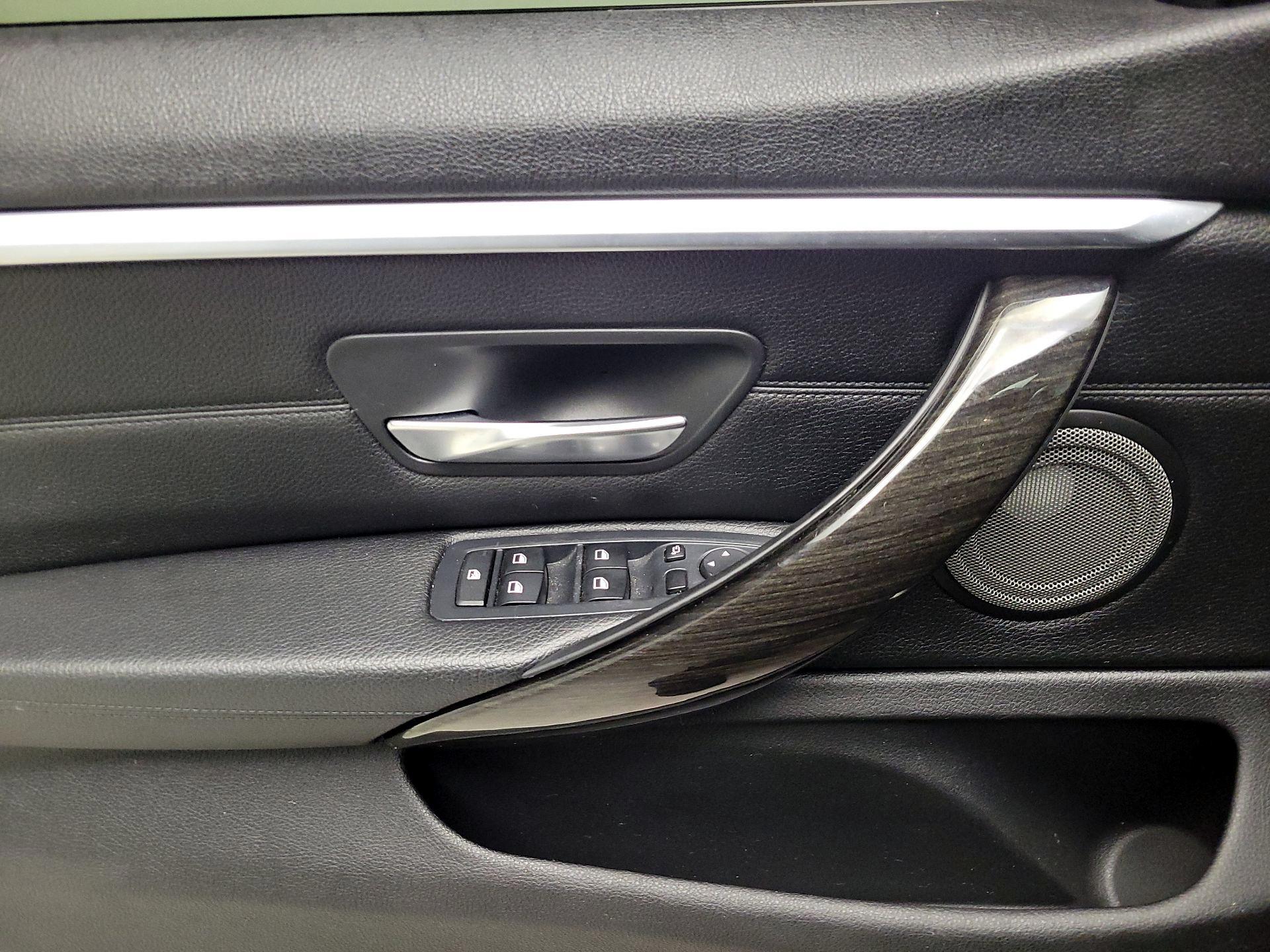 Thumbnail: 2017 BMW 4 Series - 12