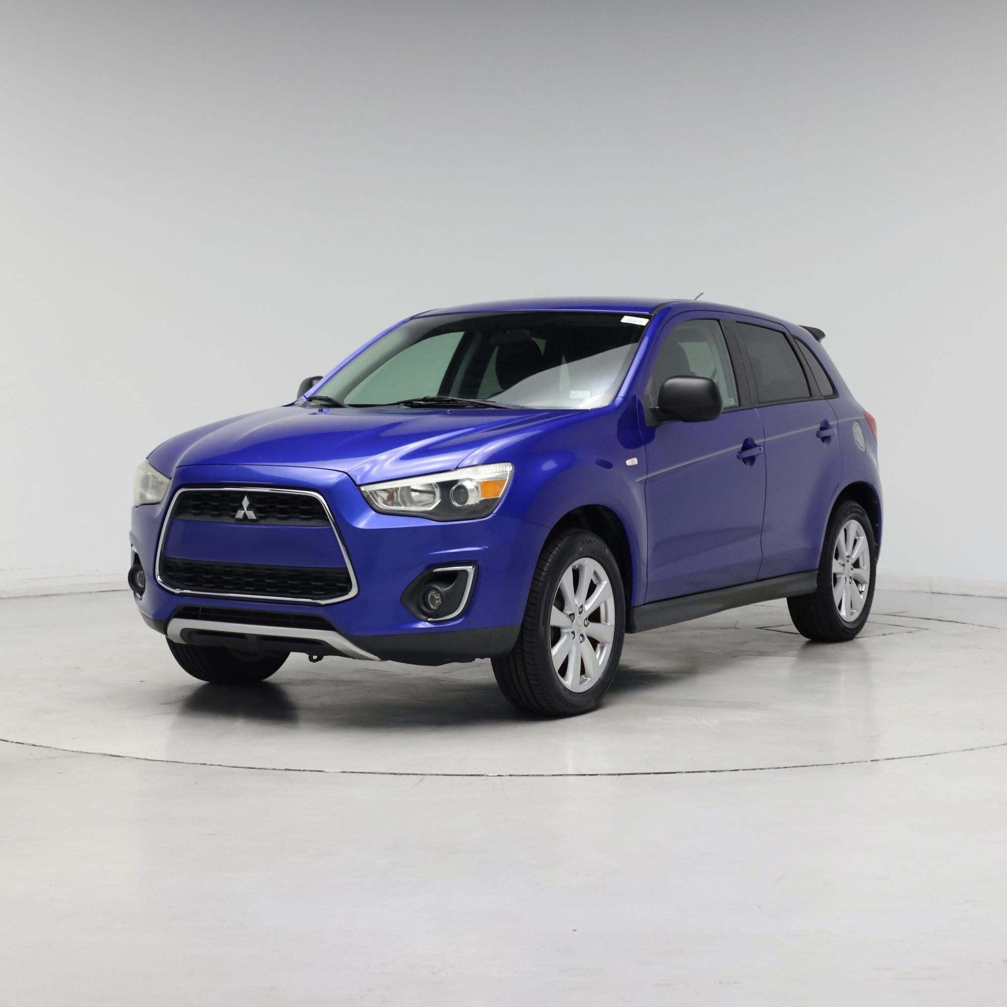 Thumbnail: 2015 Mitsubishi Outlander Sport - 4