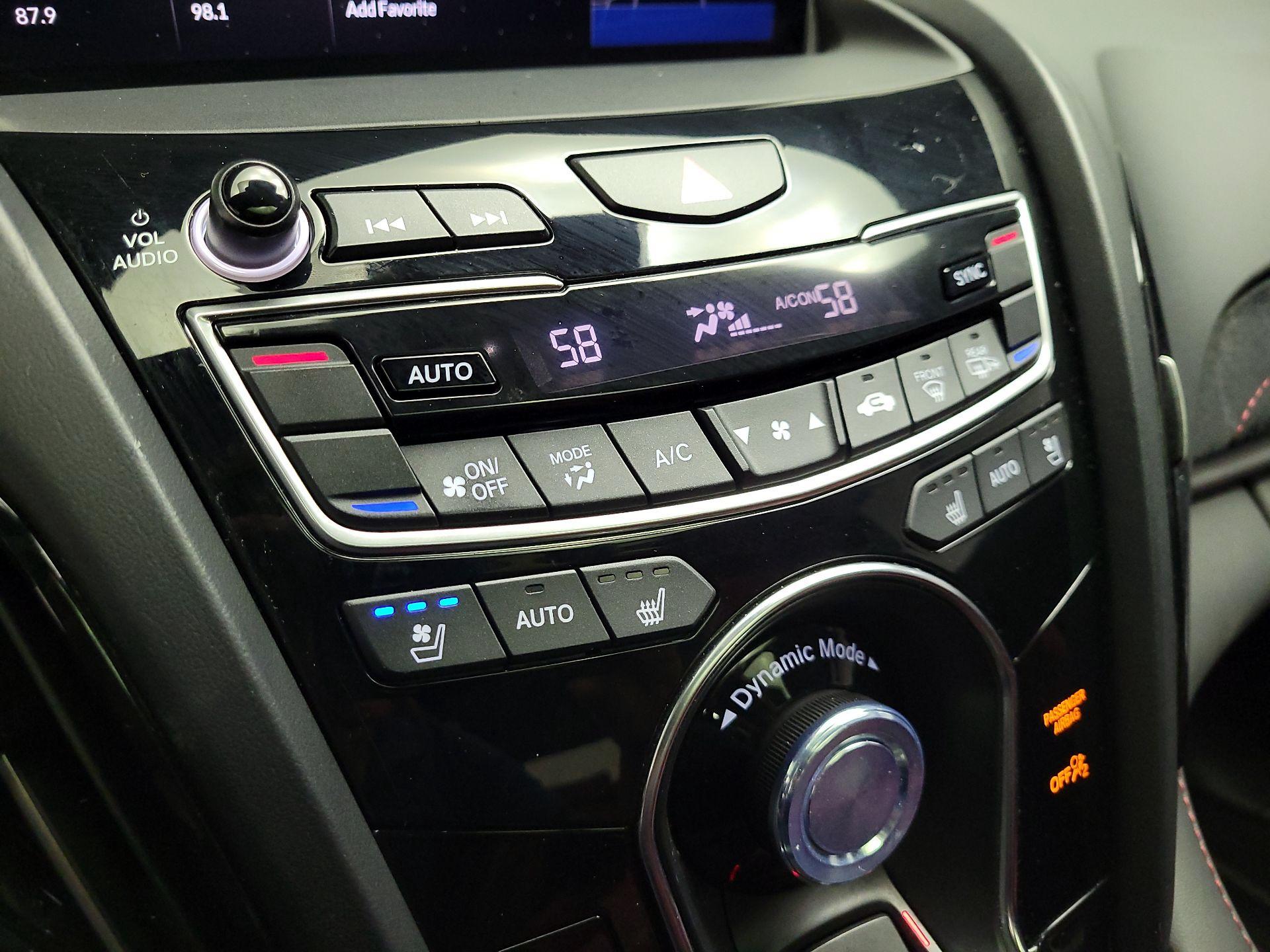 Thumbnail: 2024 Acura RDX - 17