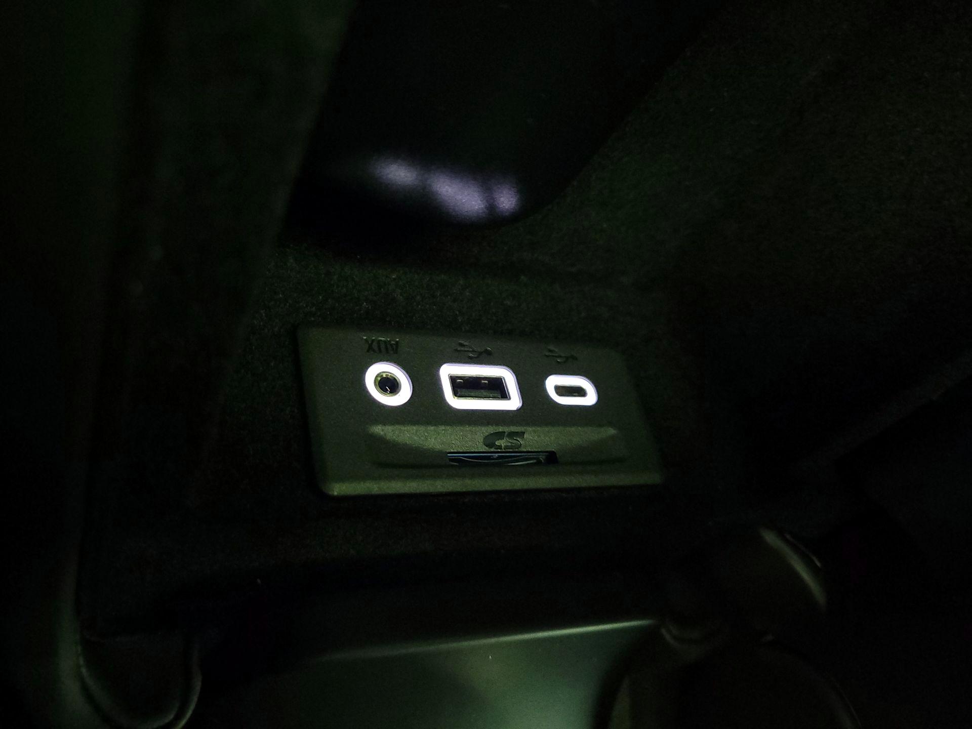 Thumbnail: 2023 Chevrolet Corvette - 19