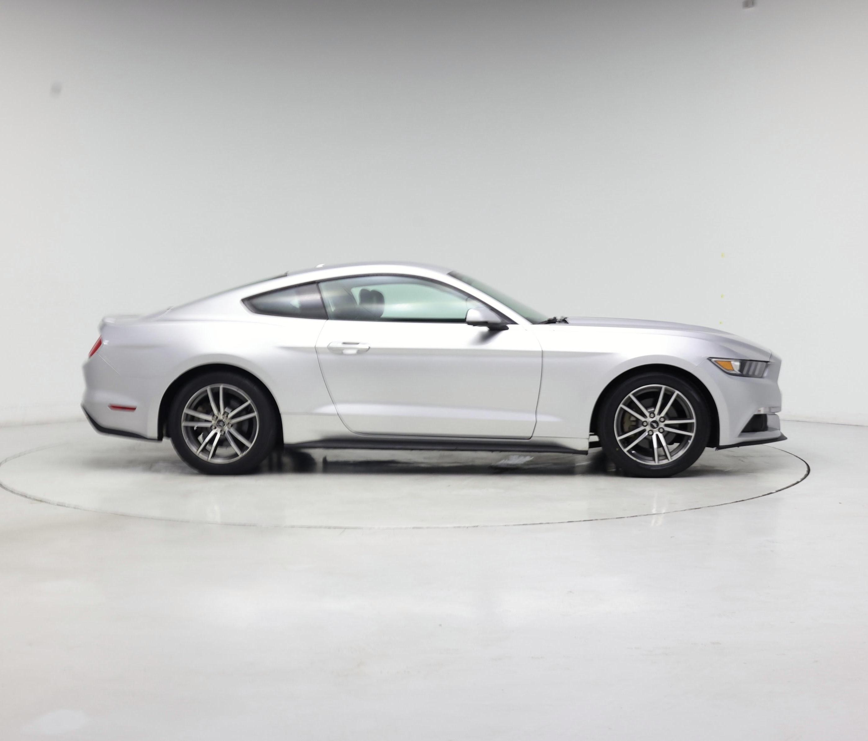 Thumbnail: 2017 Ford Mustang - 7