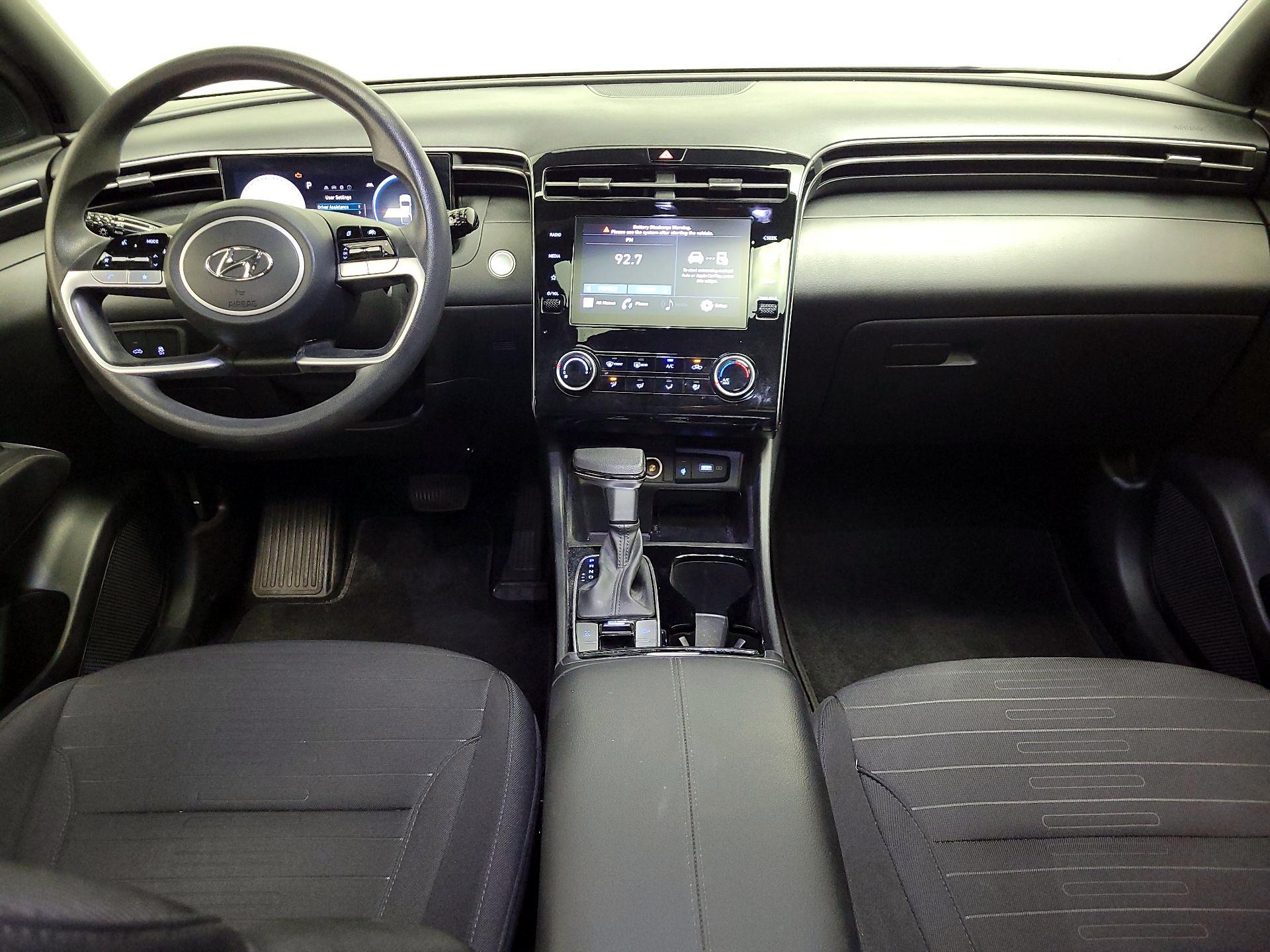 Thumbnail: 2023 Hyundai Santa Cruz - 9