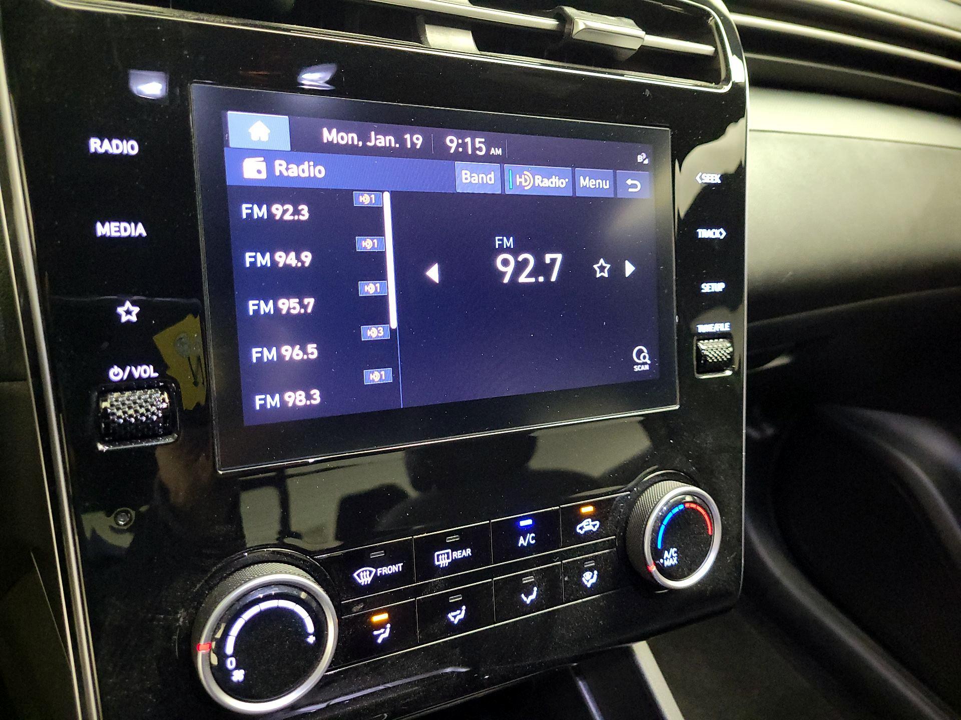 Thumbnail: 2023 Hyundai Santa Cruz - 16