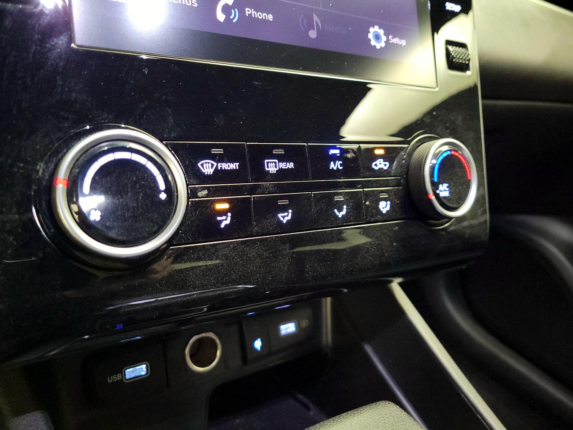 Thumbnail: 2023 Hyundai Santa Cruz - 17