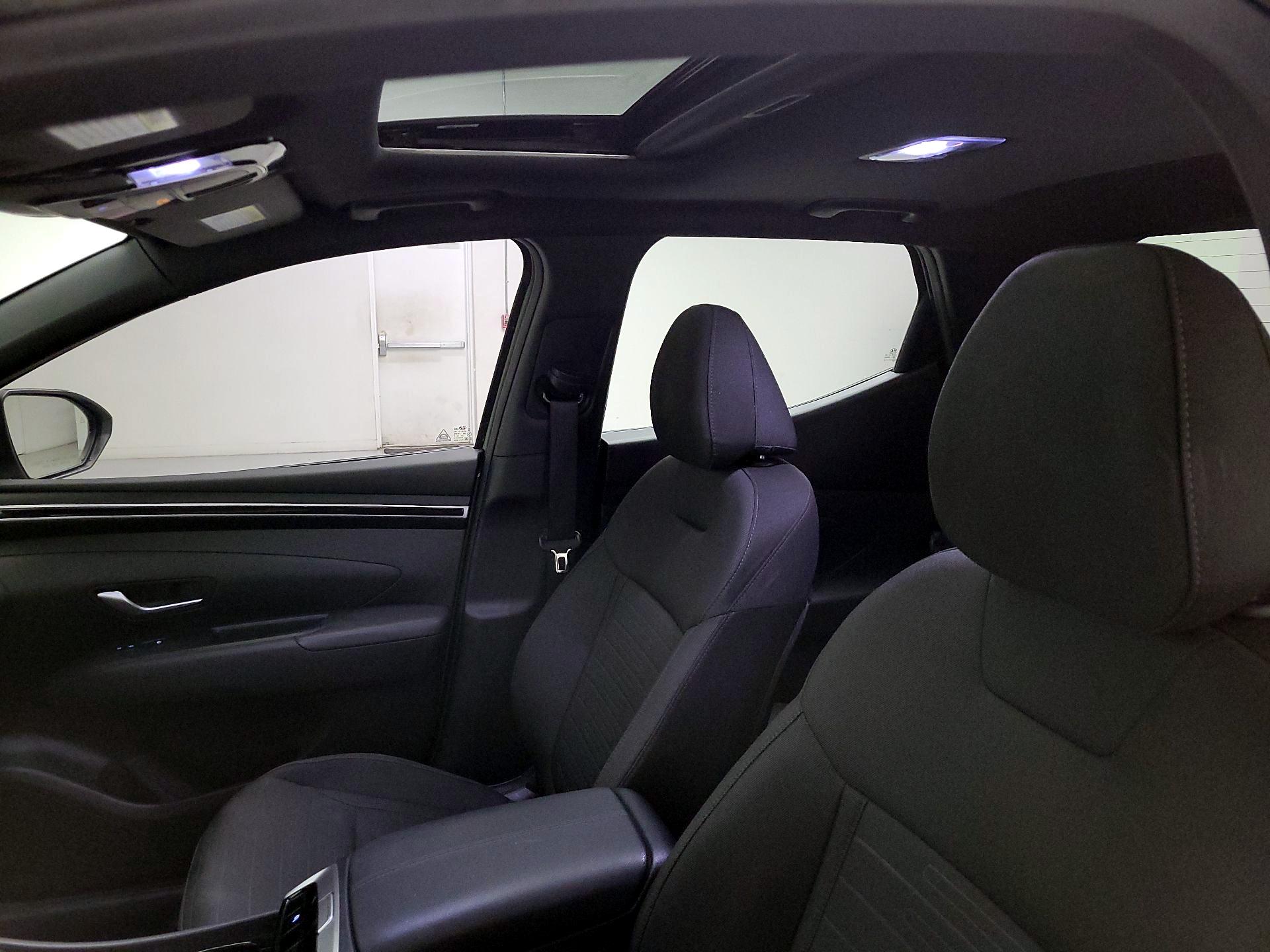 Thumbnail: 2023 Hyundai Santa Cruz - 20